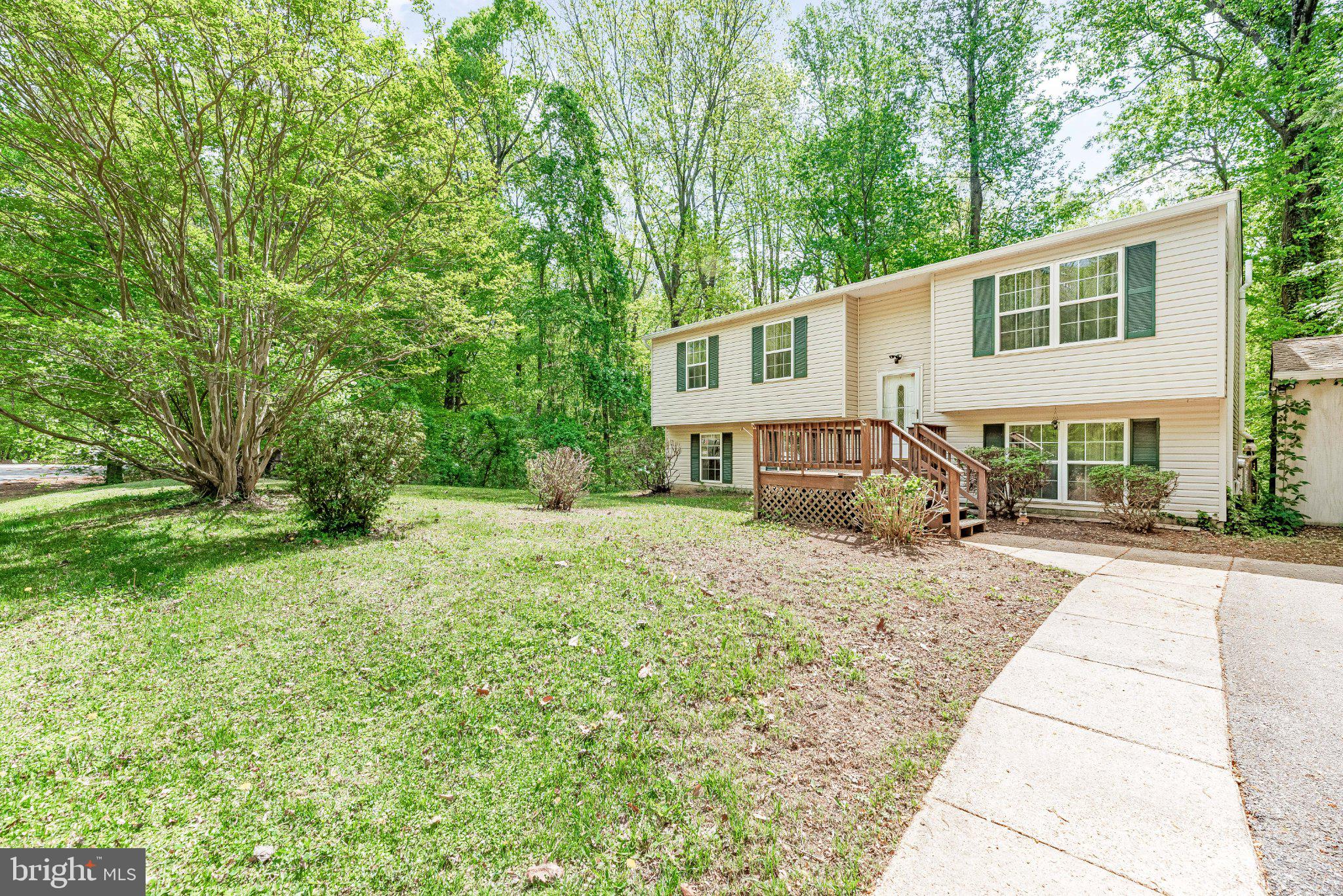 PARKERS CREEK KNOLLS - Residential