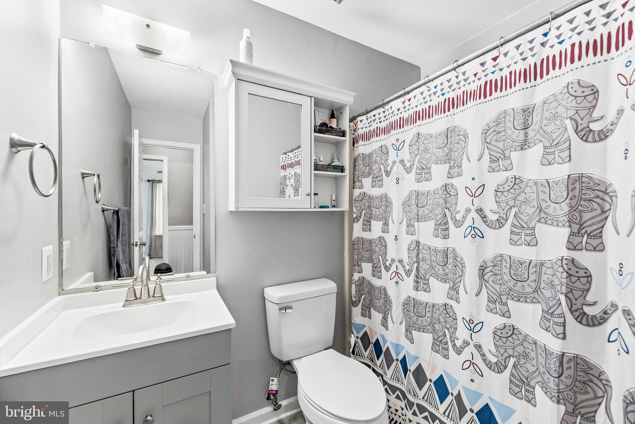 PARKERS CREEK KNOLLS - Residential