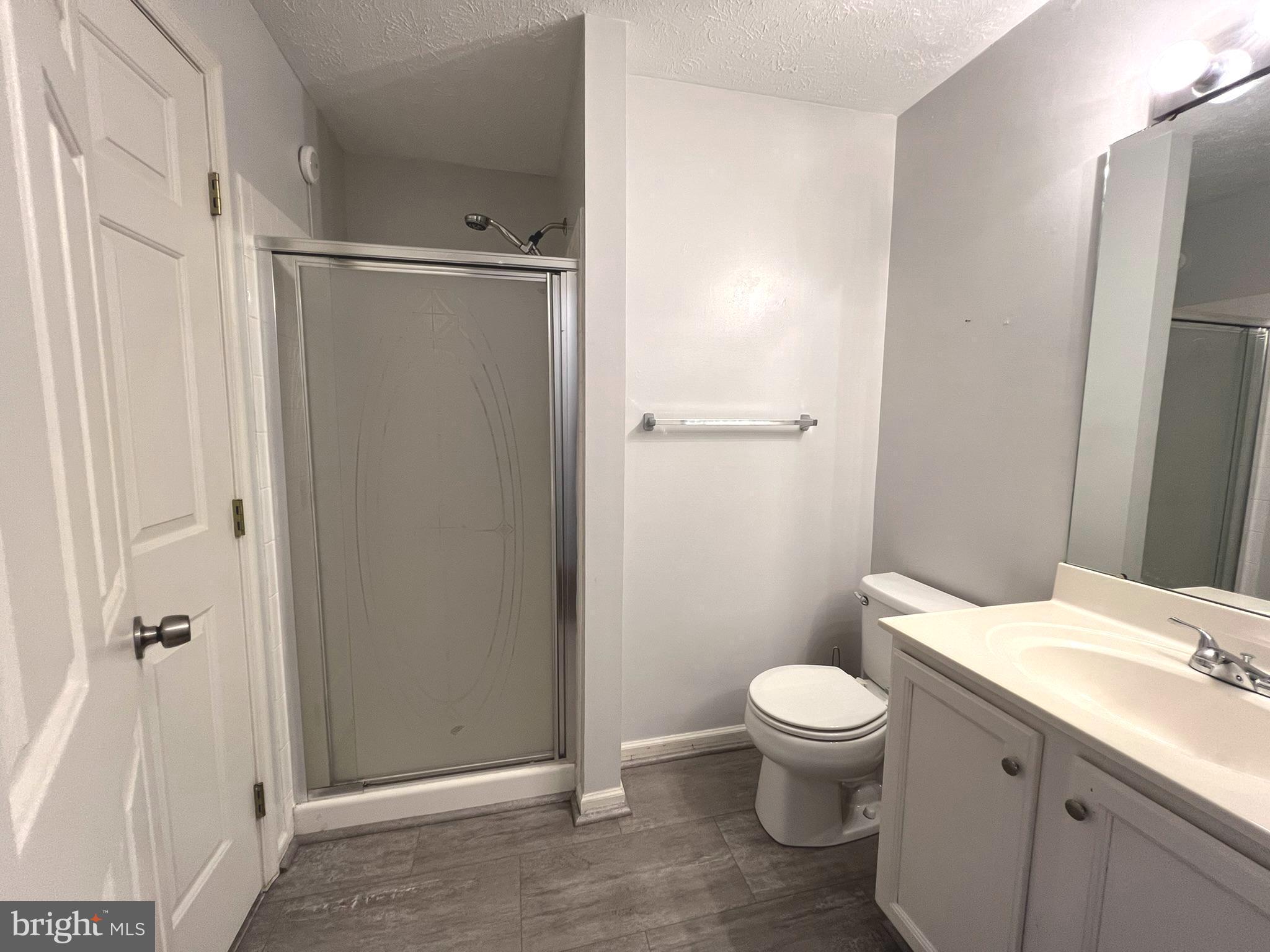 PINEY ORCHARD - Residential Lease