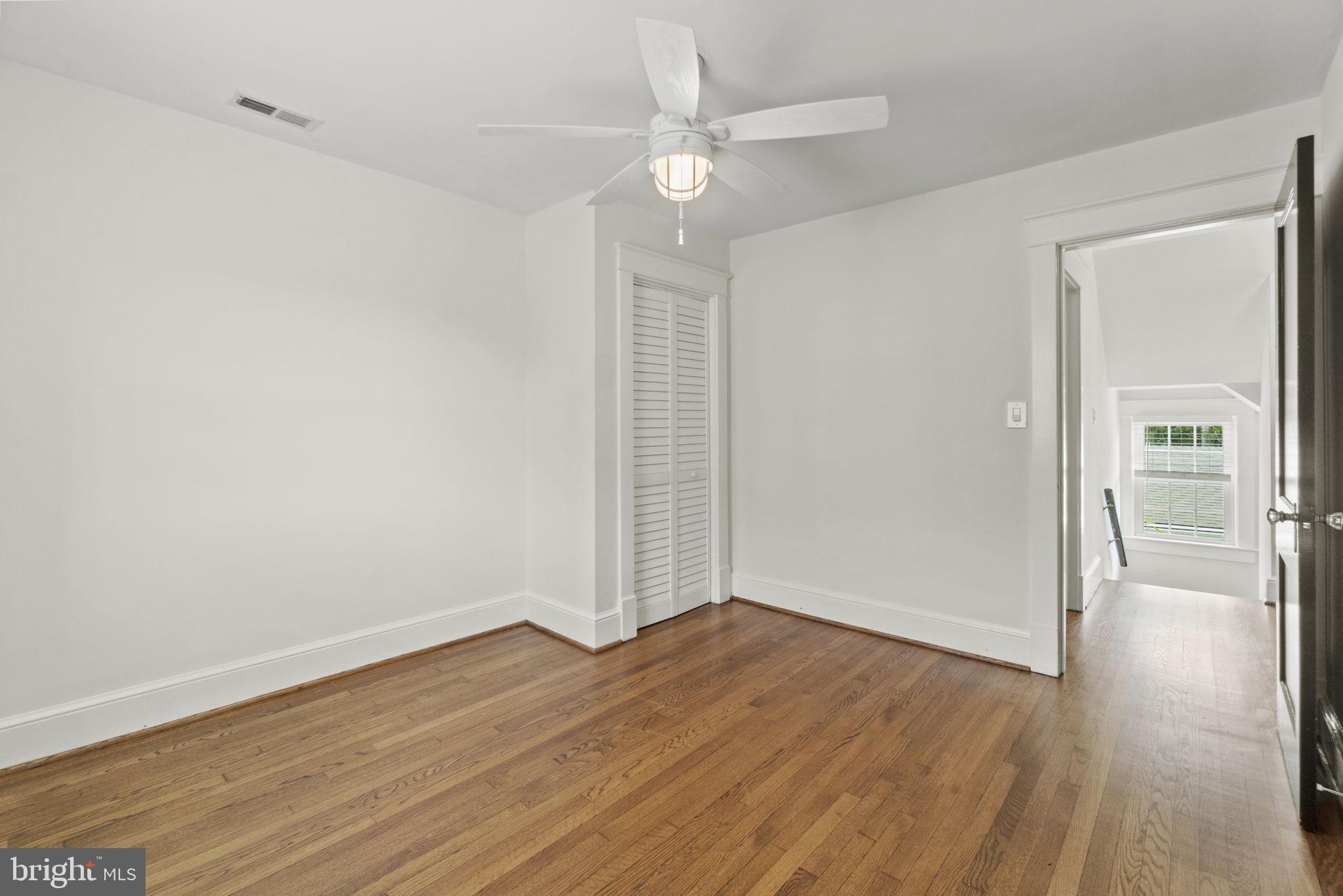 ROSEMONT - Residential