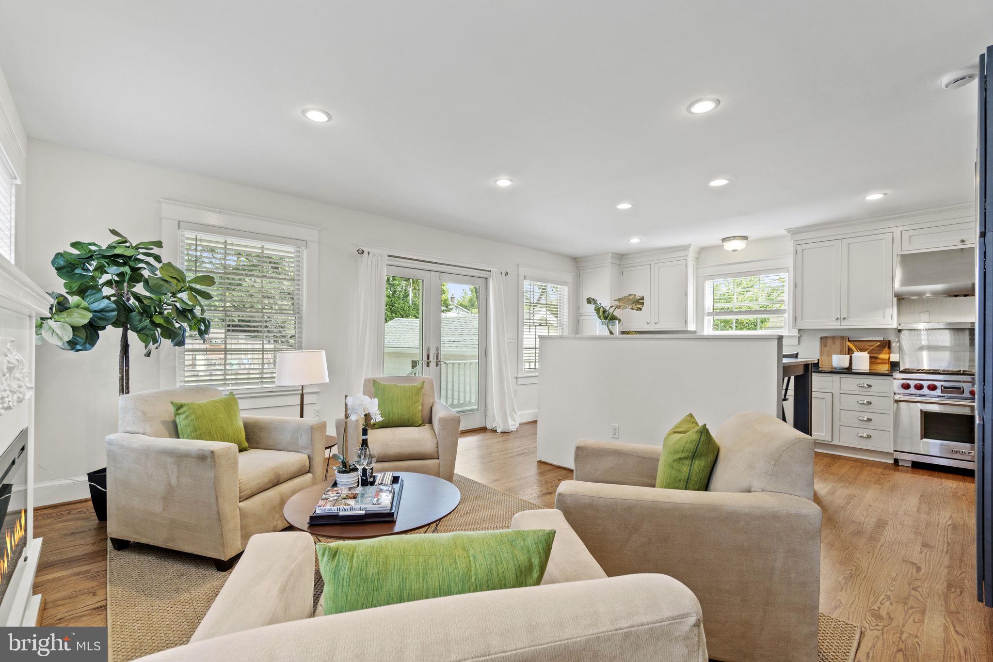 ROSEMONT - Residential