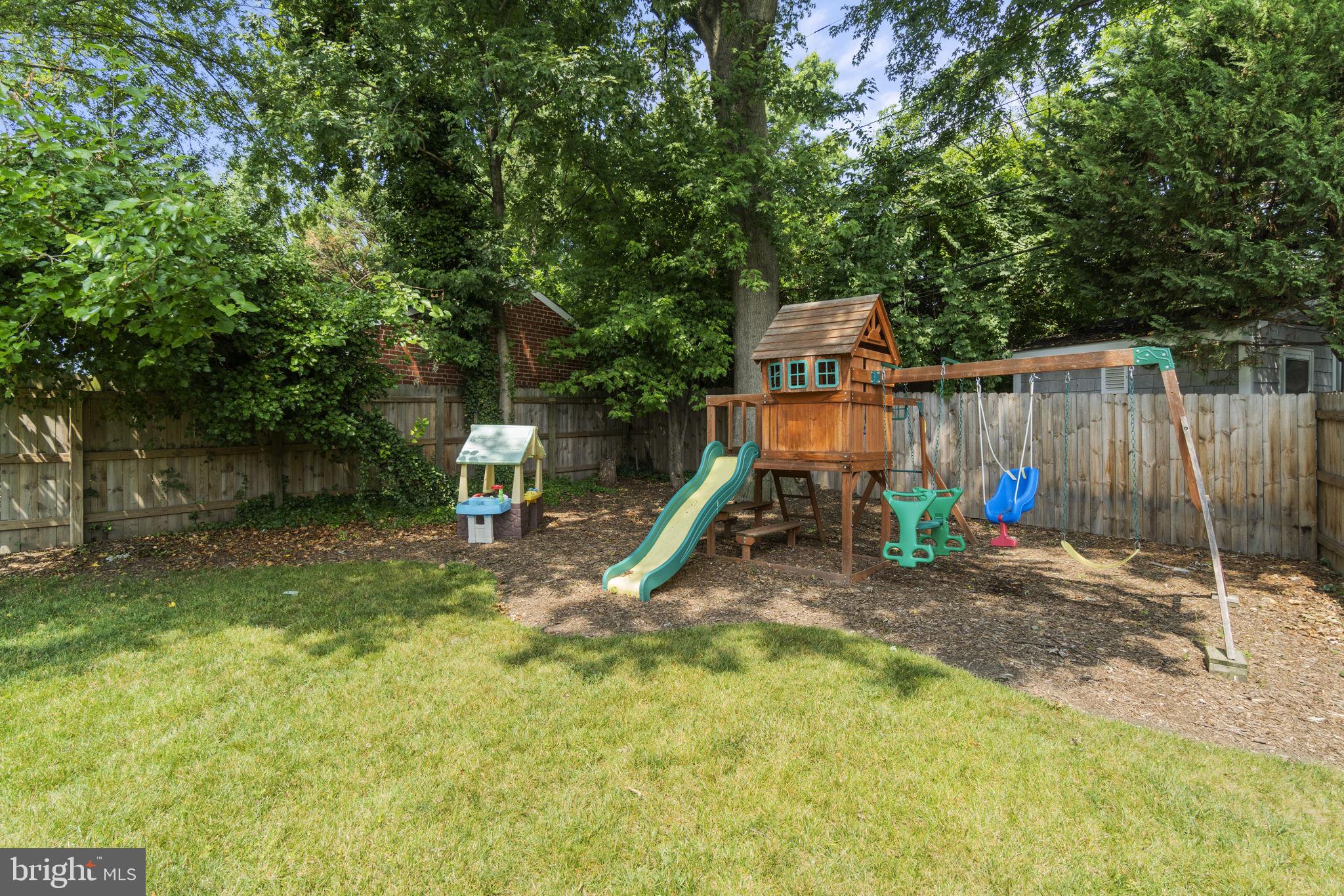 ROSEMONT - Residential