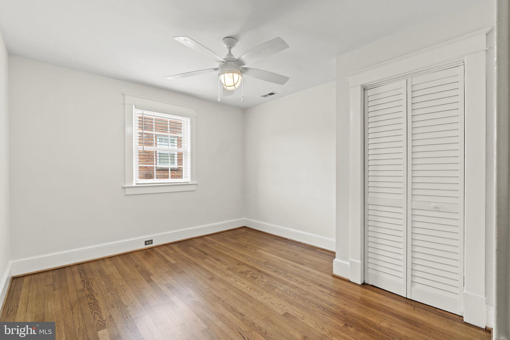 ROSEMONT - Residential