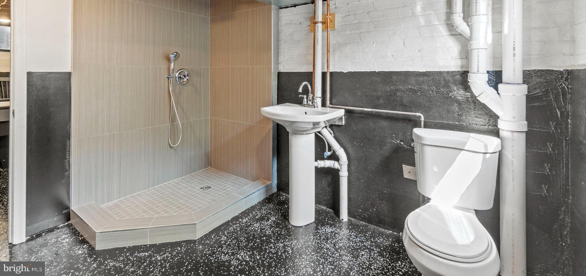 ROSEMONT - Residential