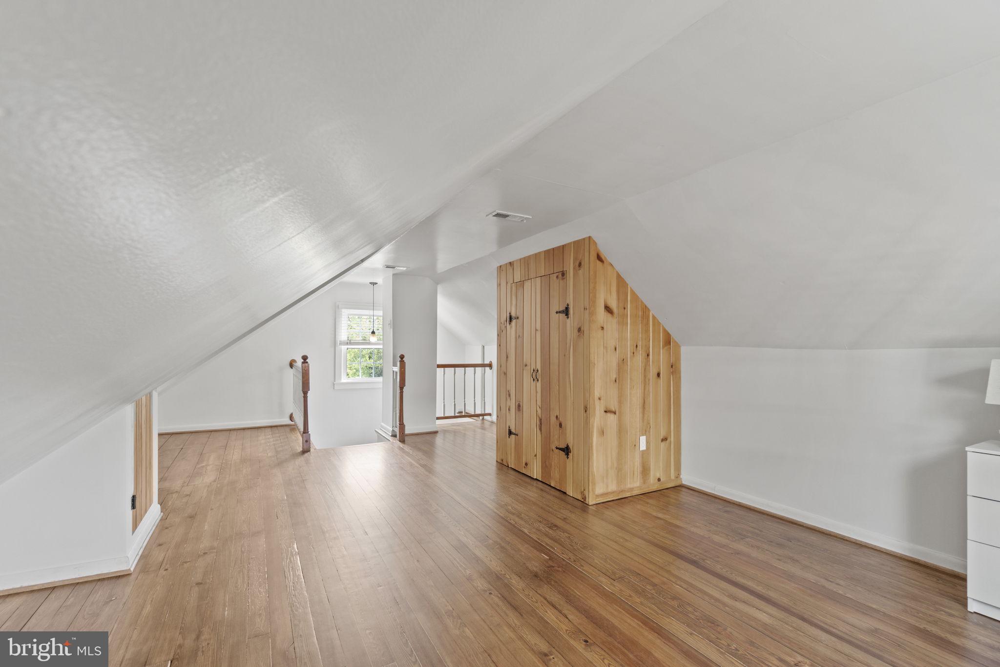 ROSEMONT - Residential