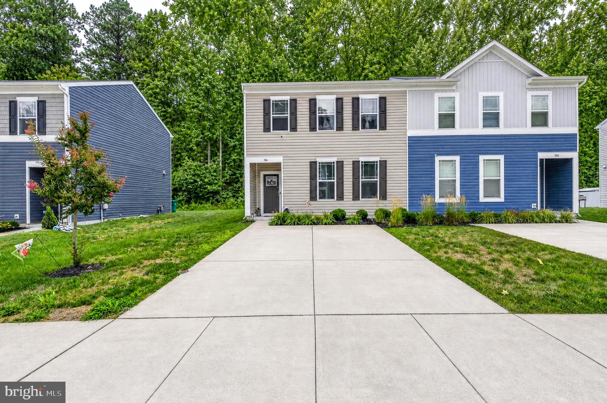 316 CURRANT CIRCLE
