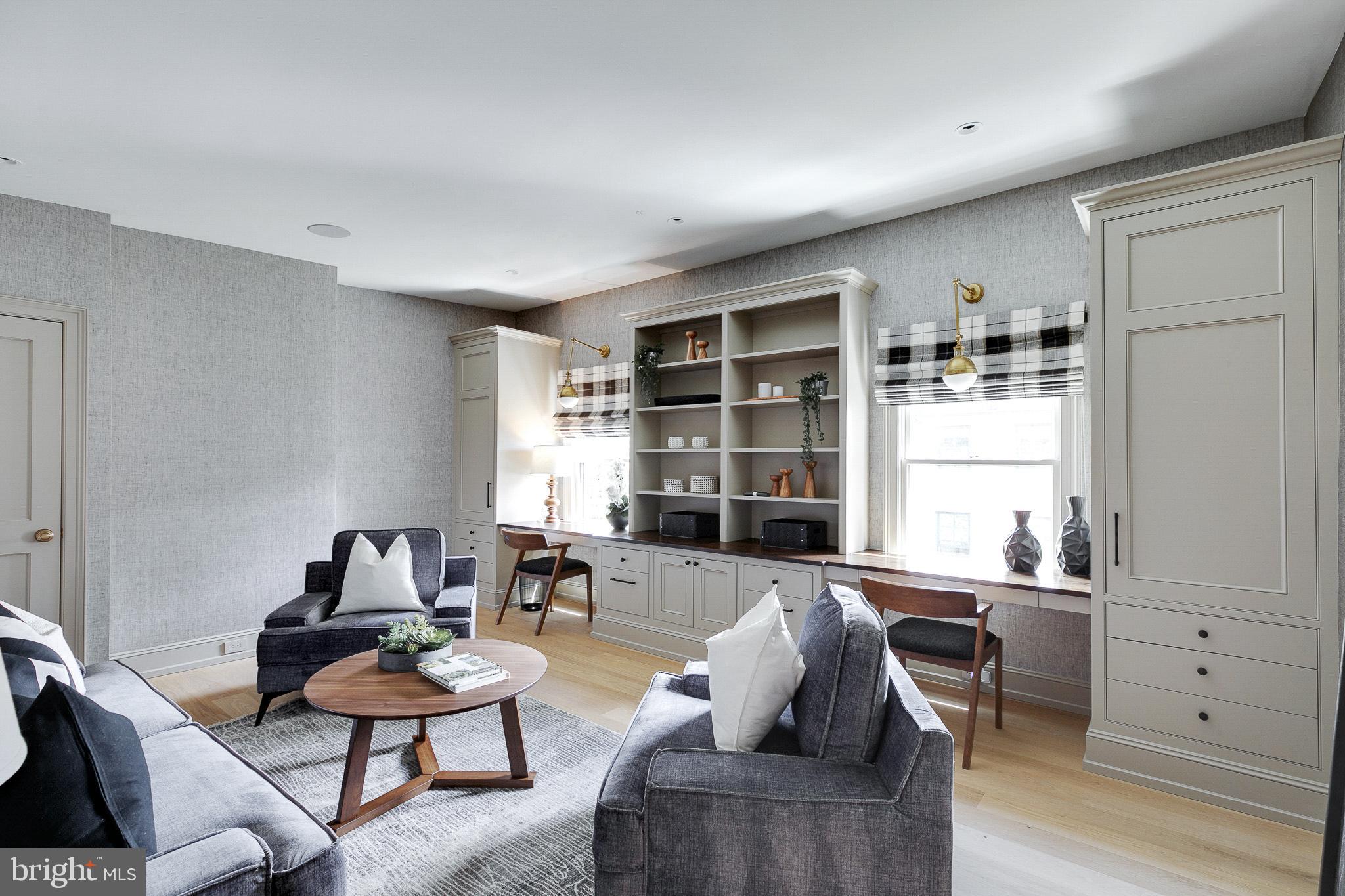 RITTENHOUSE SQUARE - Residential