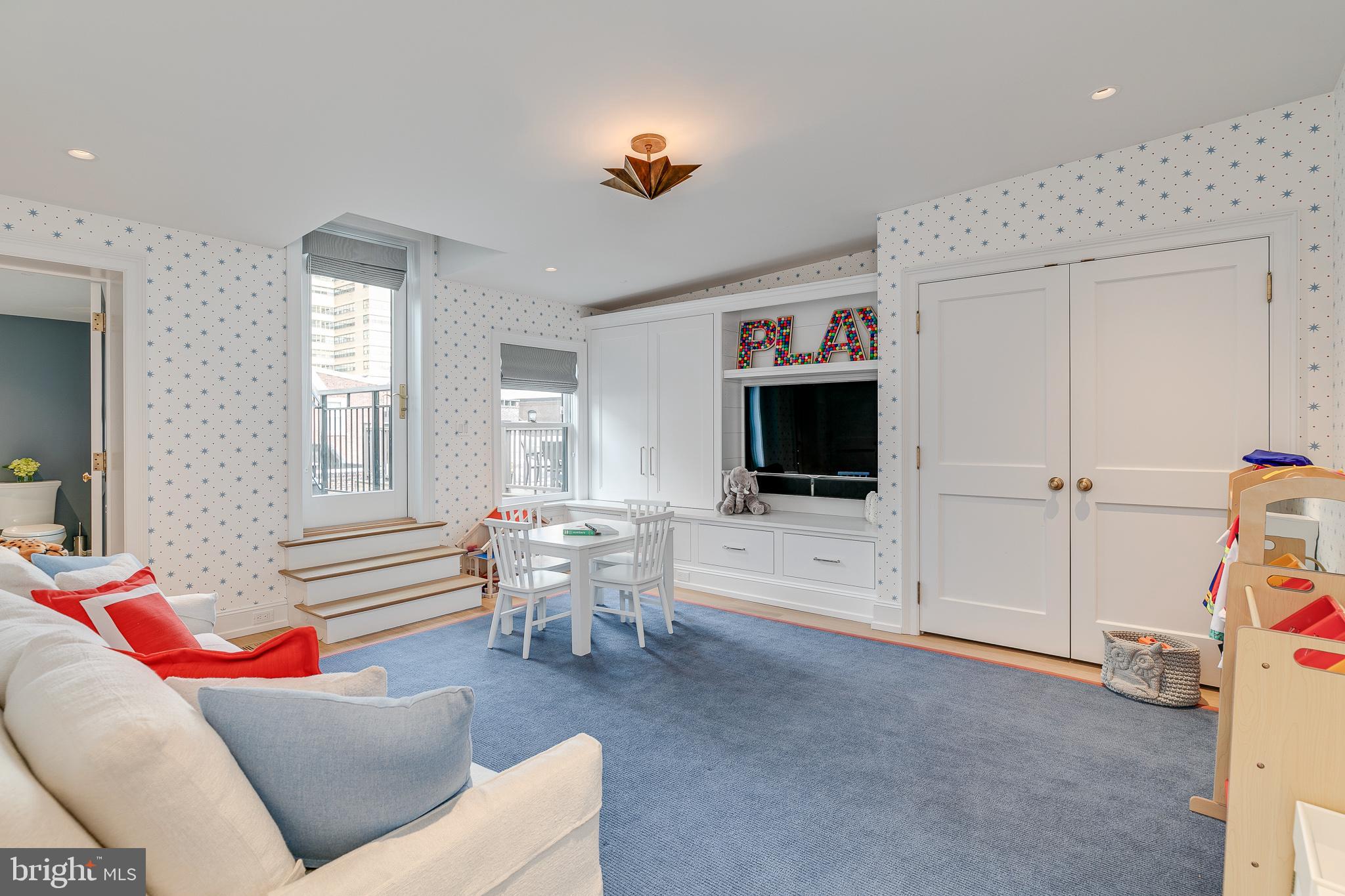 RITTENHOUSE SQUARE - Residential