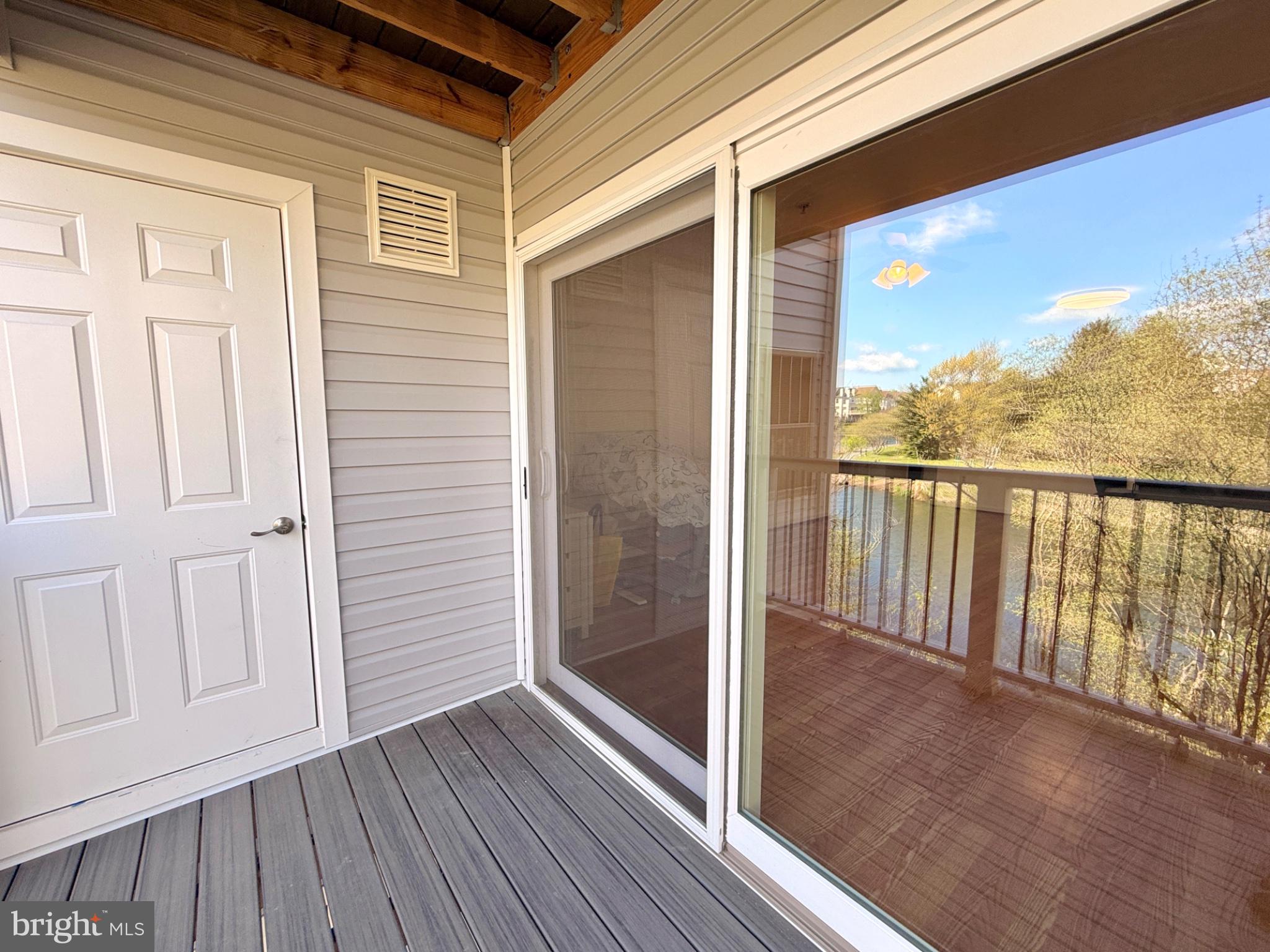 ASHBURN VILLAGE - Residential