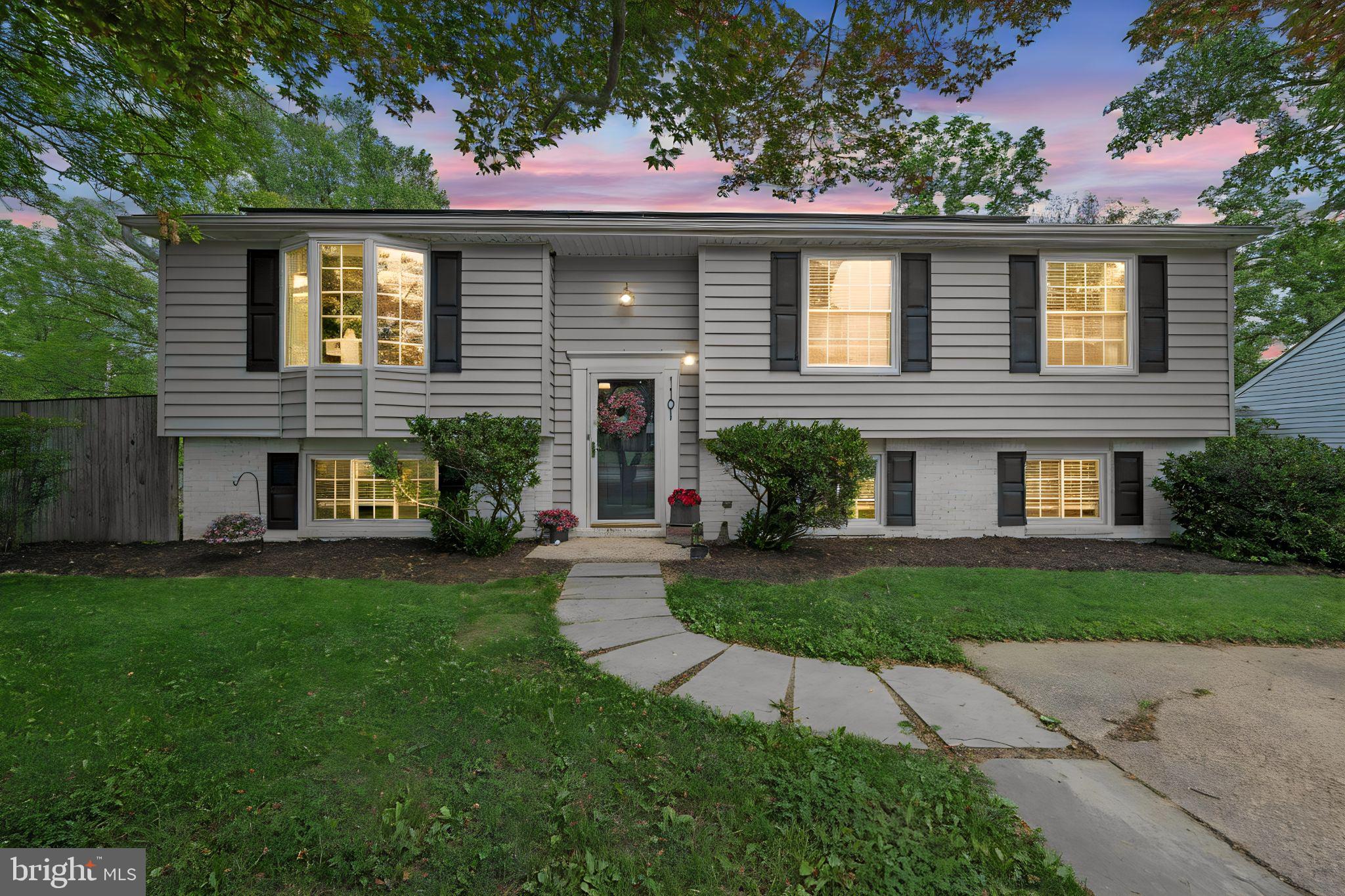 1101 KINGSBURY ROAD