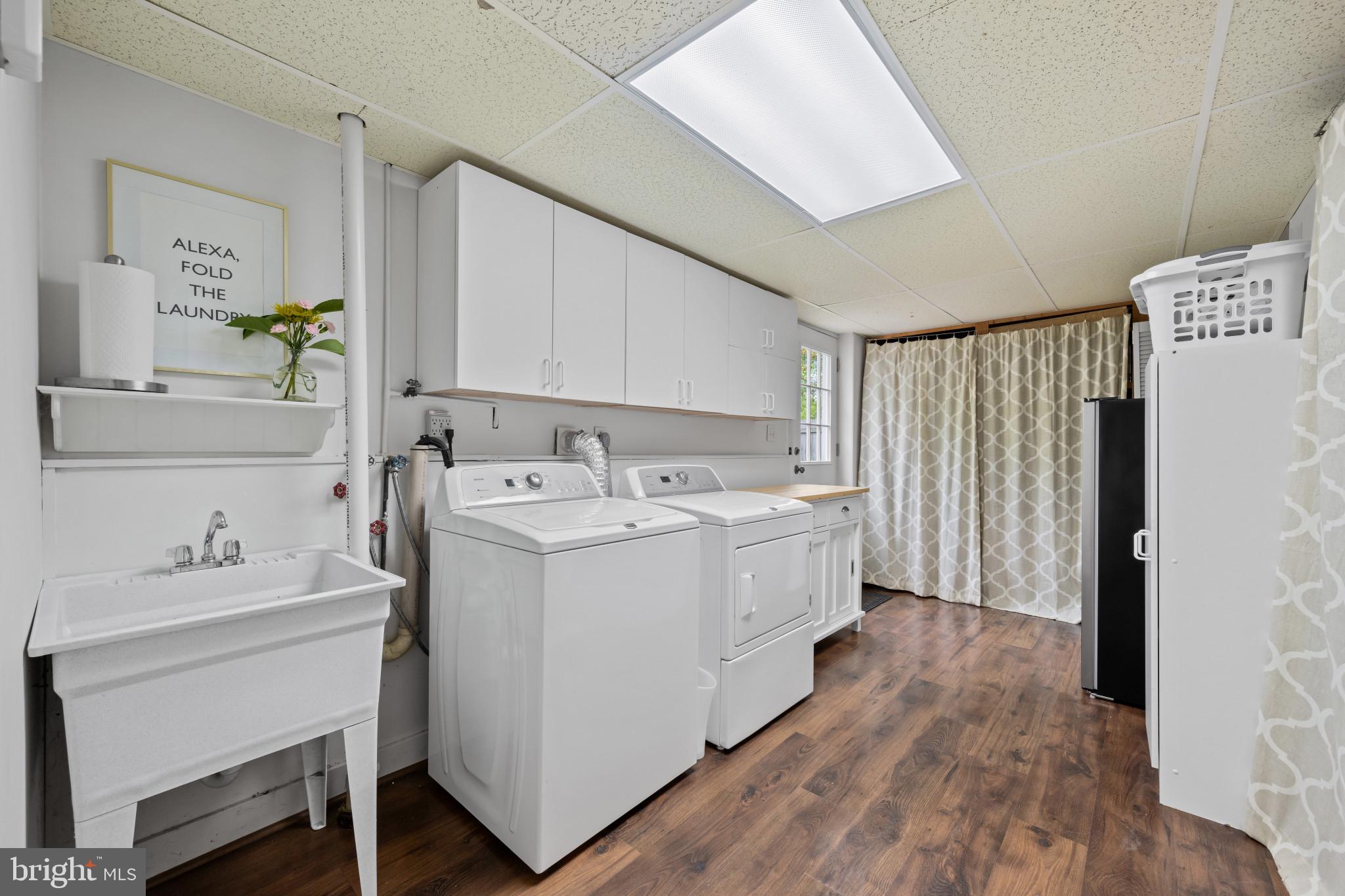 TIMBER GROVE - Residential