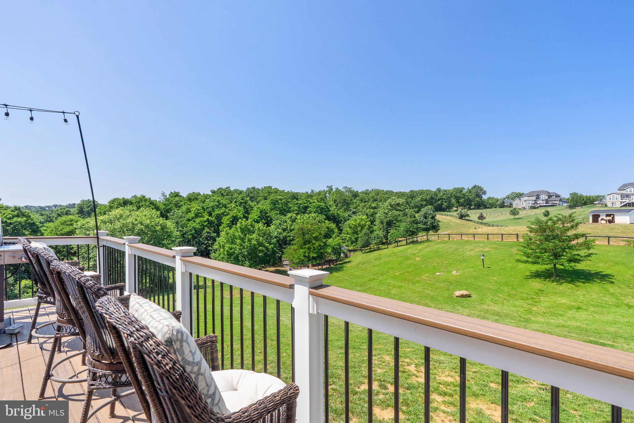 BLACK OAK RIDGE - Residential