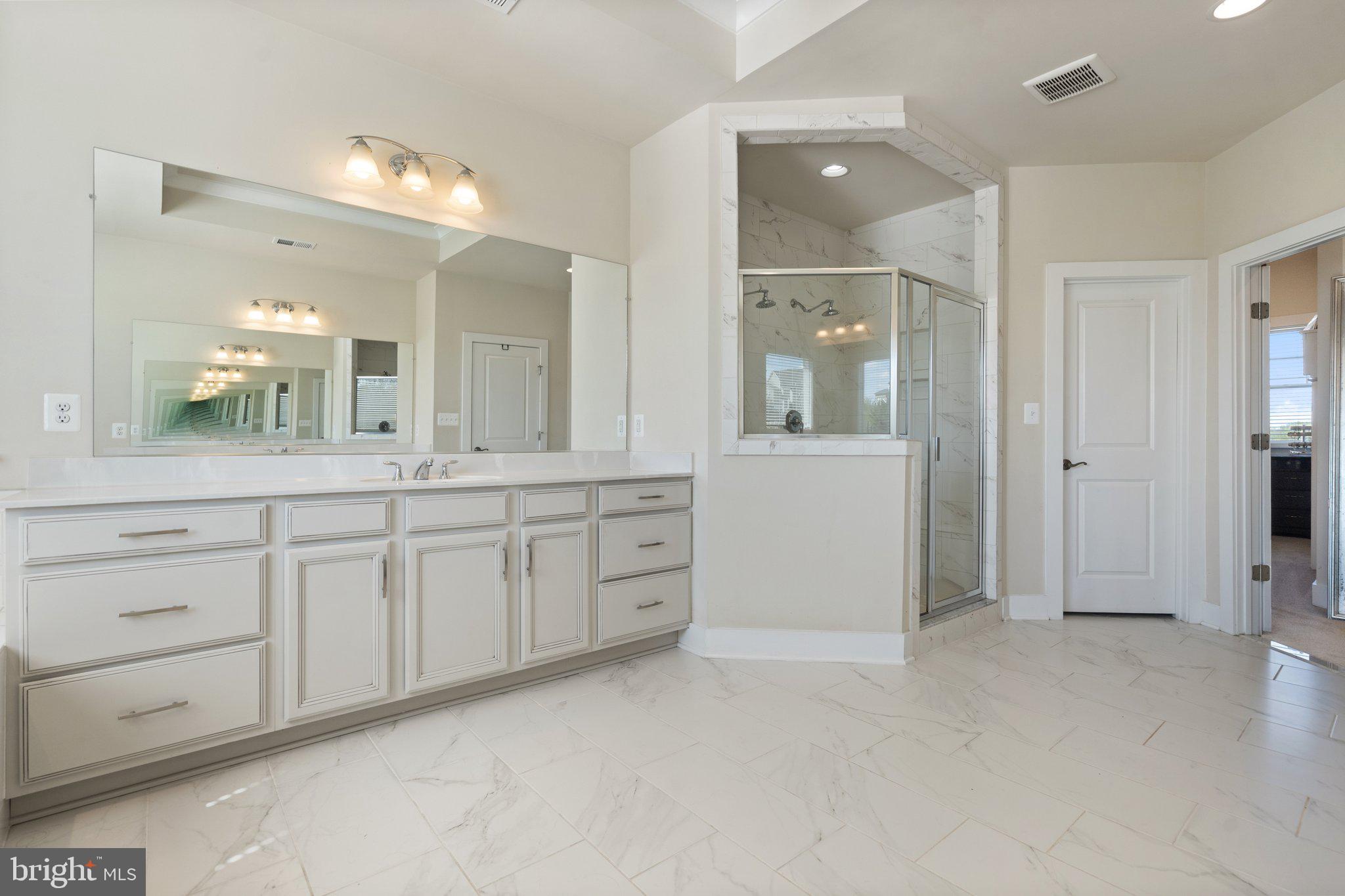 BLACK OAK RIDGE - Residential