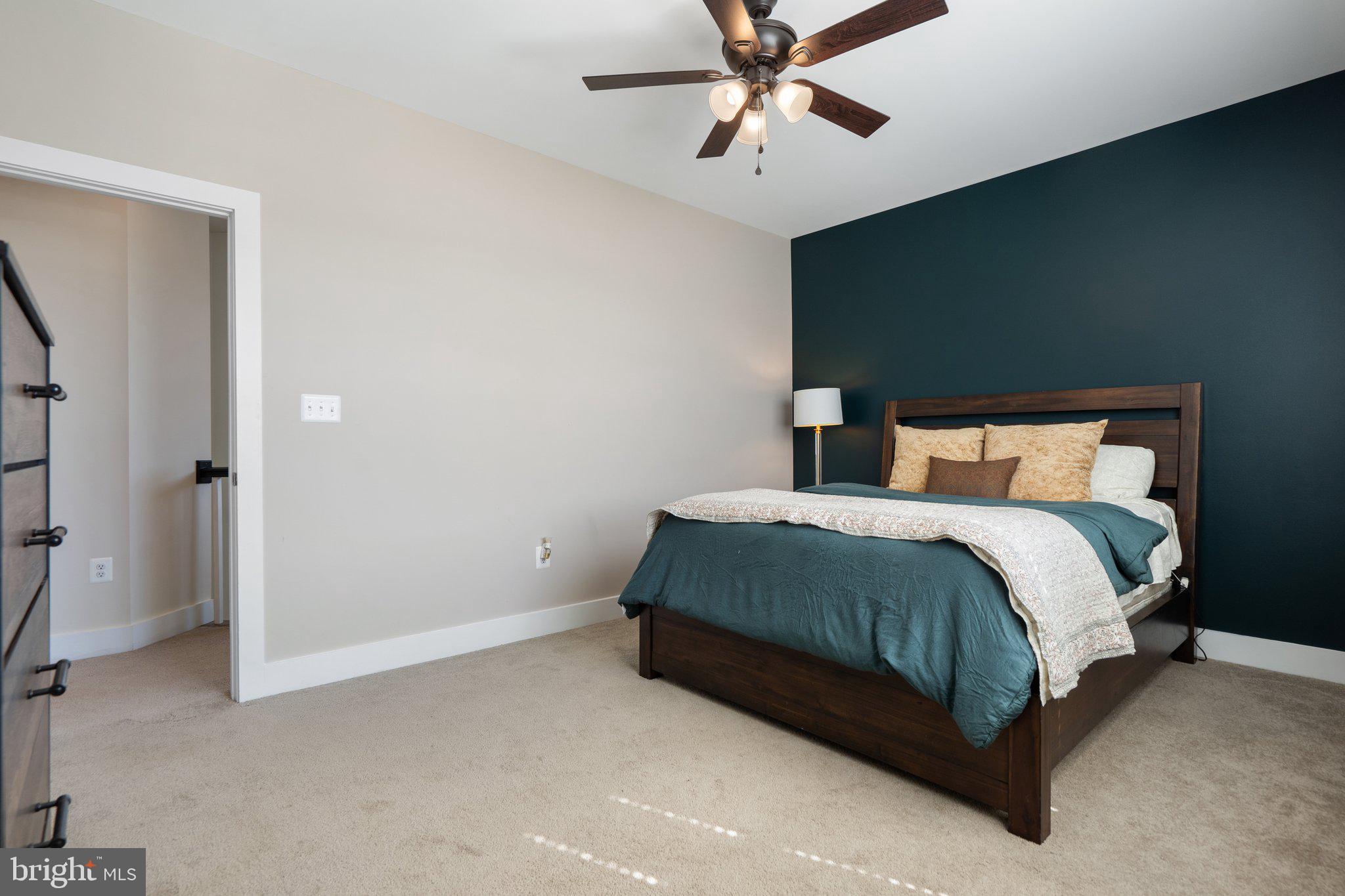 BLACK OAK RIDGE - Residential