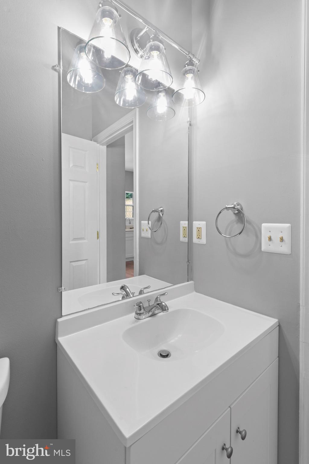 MCNAIR FARMS LANDBAY 11 - Residential