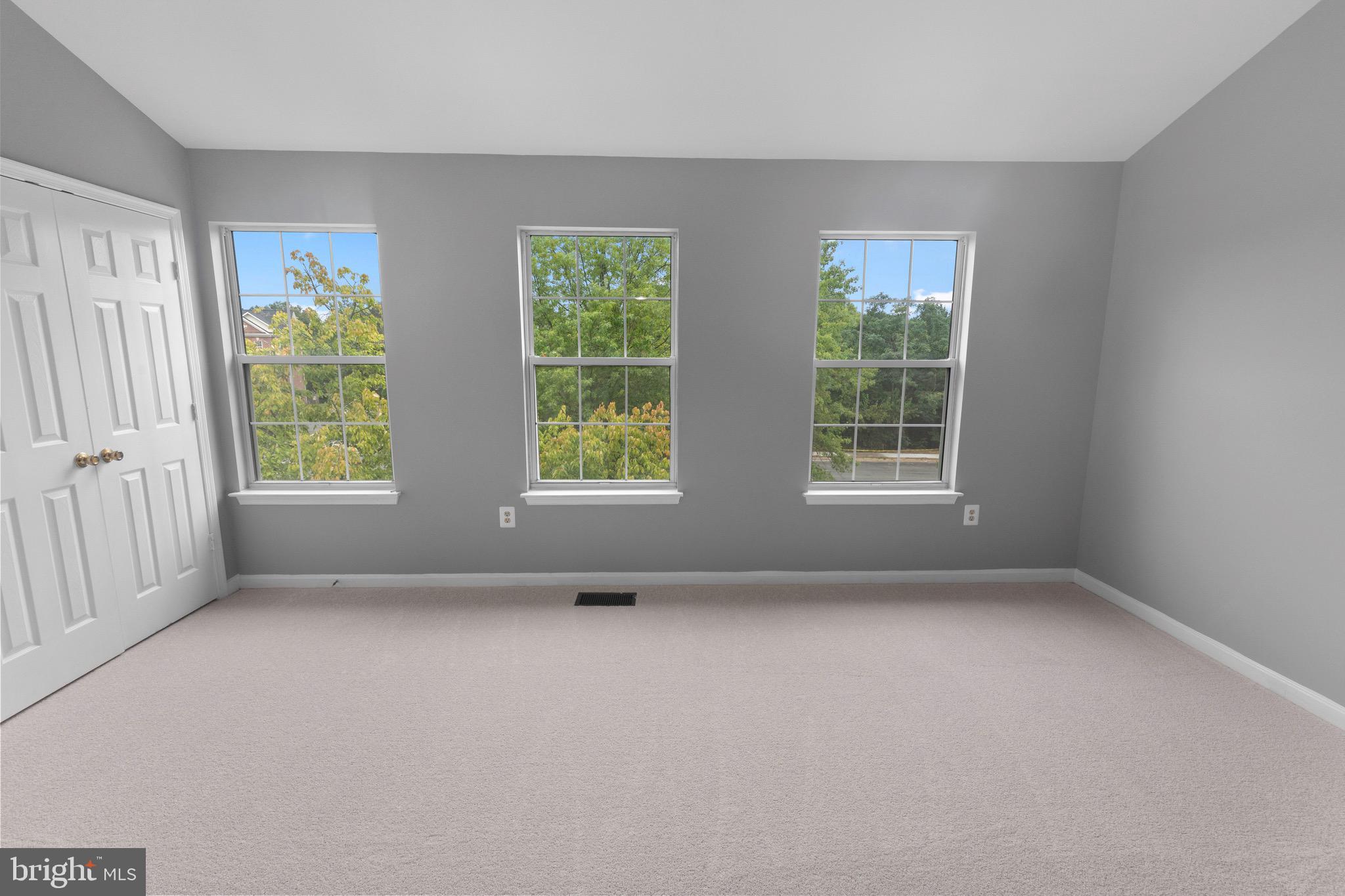 MCNAIR FARMS LANDBAY 11 - Residential