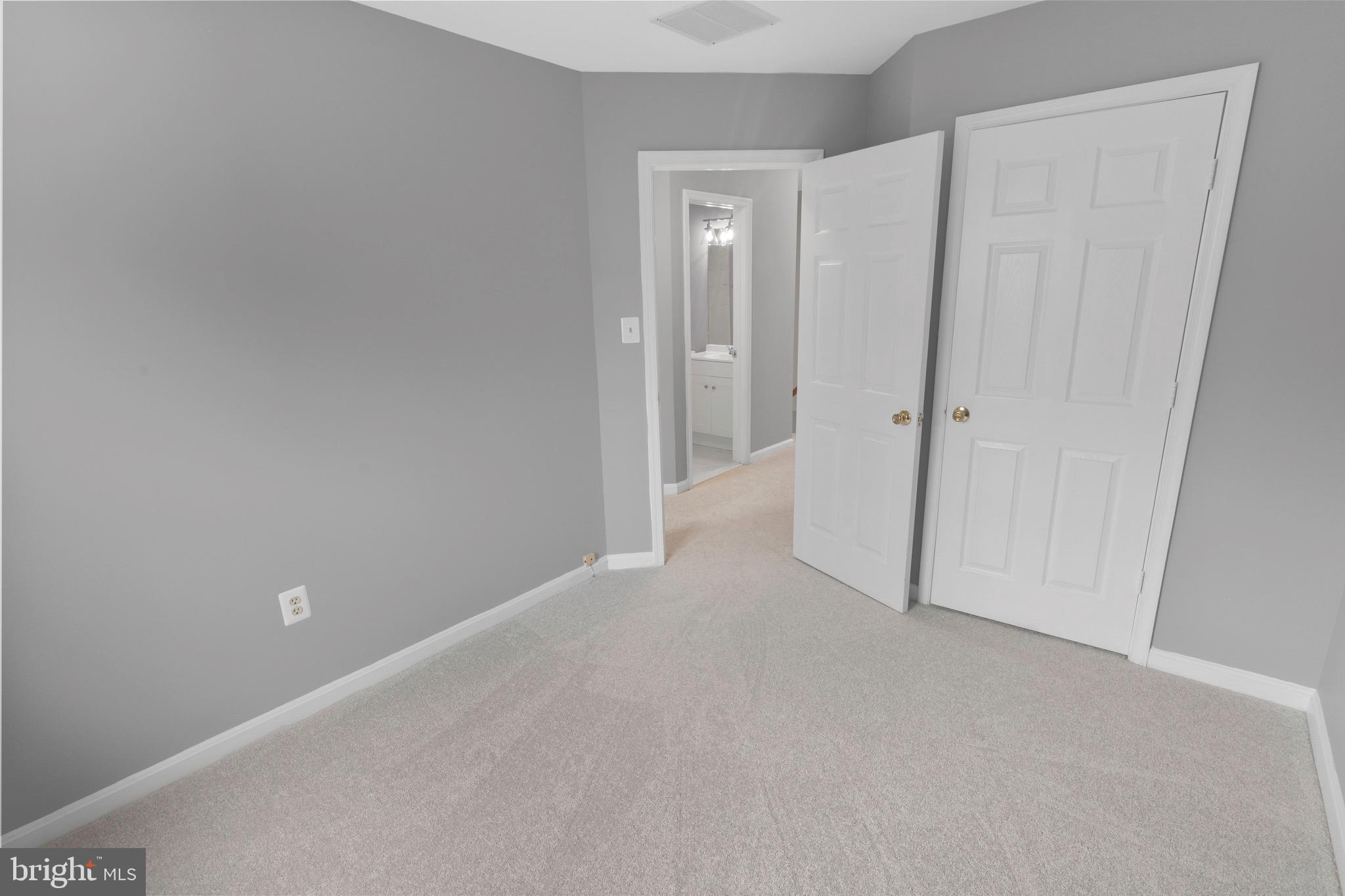 MCNAIR FARMS LANDBAY 11 - Residential