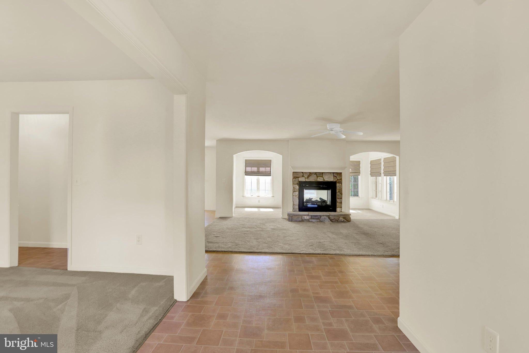 856 WALNUT CREST DRIVE