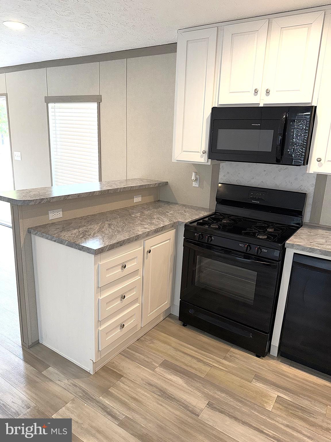 7810 CLARK ROAD D54