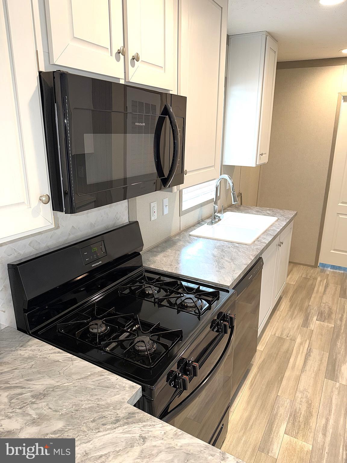7810 CLARK ROAD D54