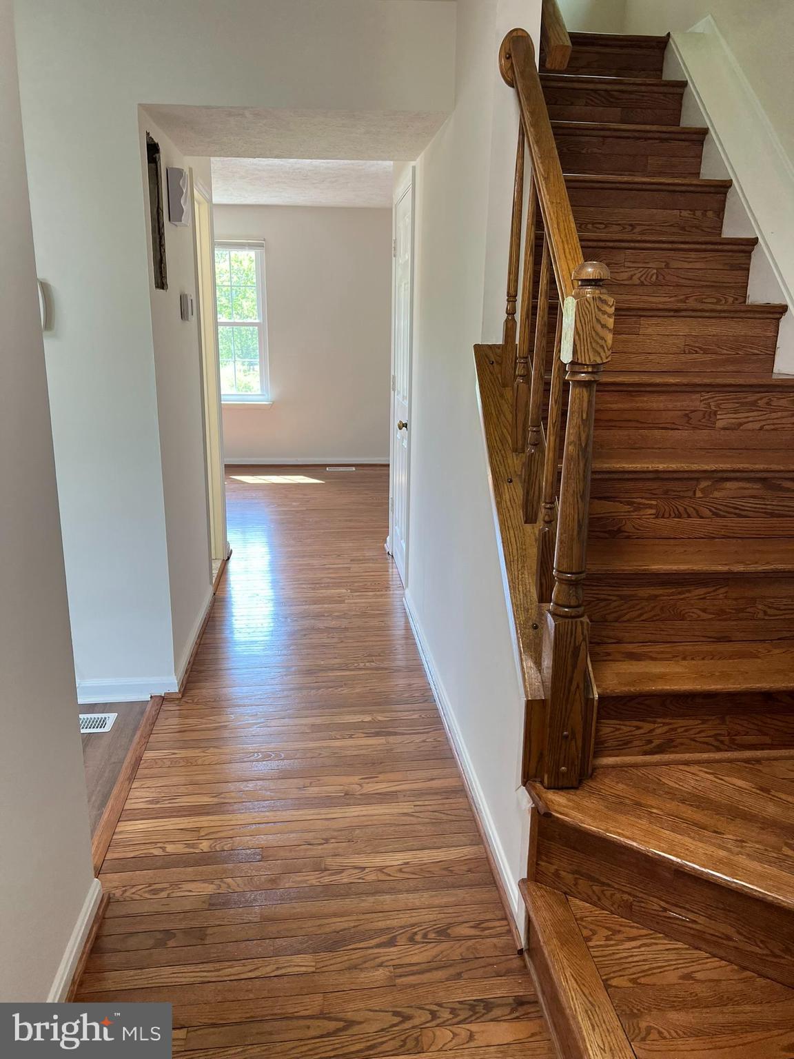 CABIN CREEKWOOD - Residential Lease