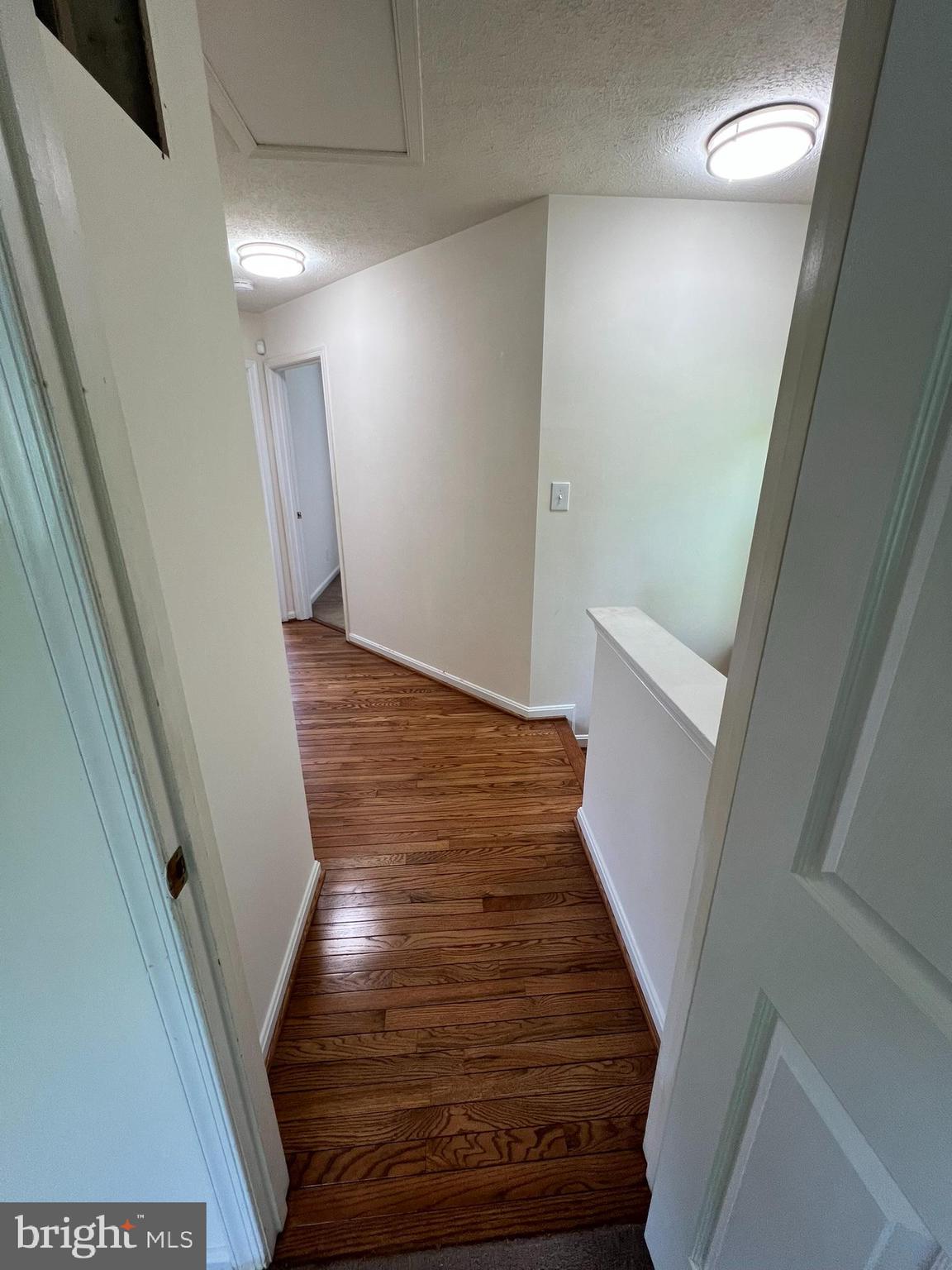 CABIN CREEKWOOD - Residential Lease