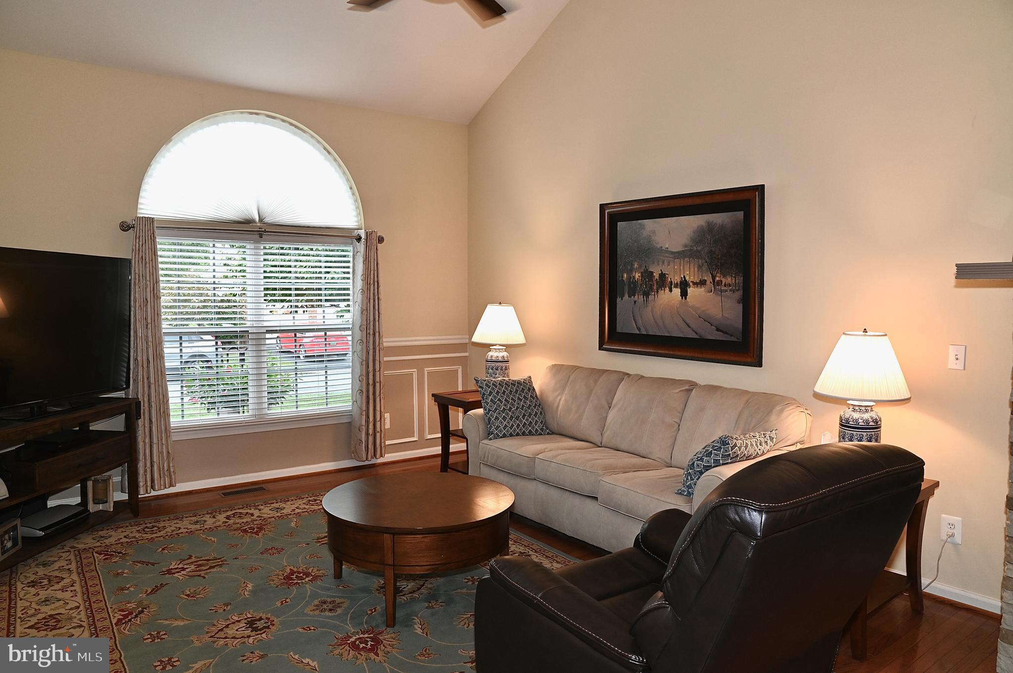 SUFFIELD MEADOWS - Residential