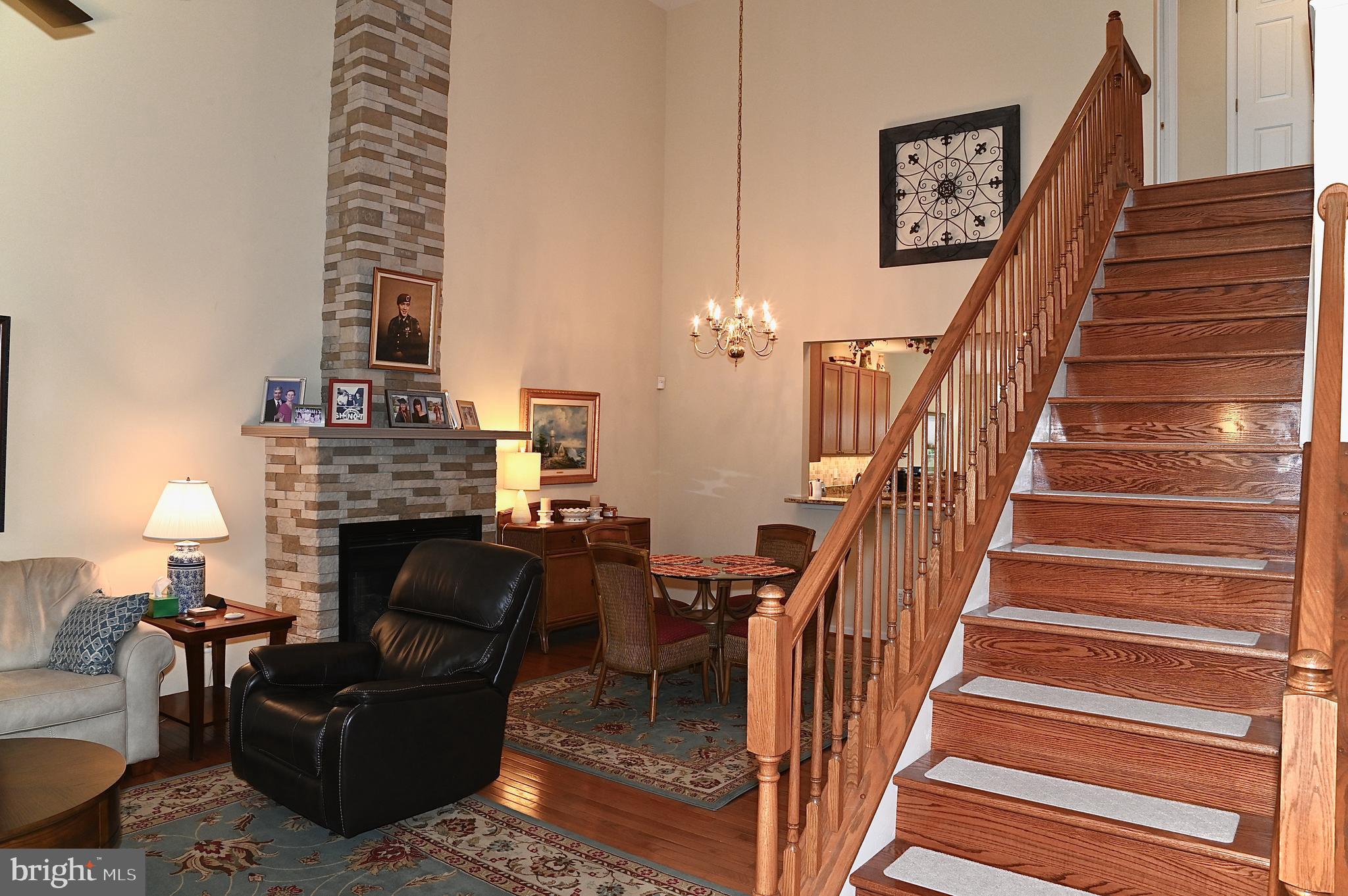 SUFFIELD MEADOWS - Residential