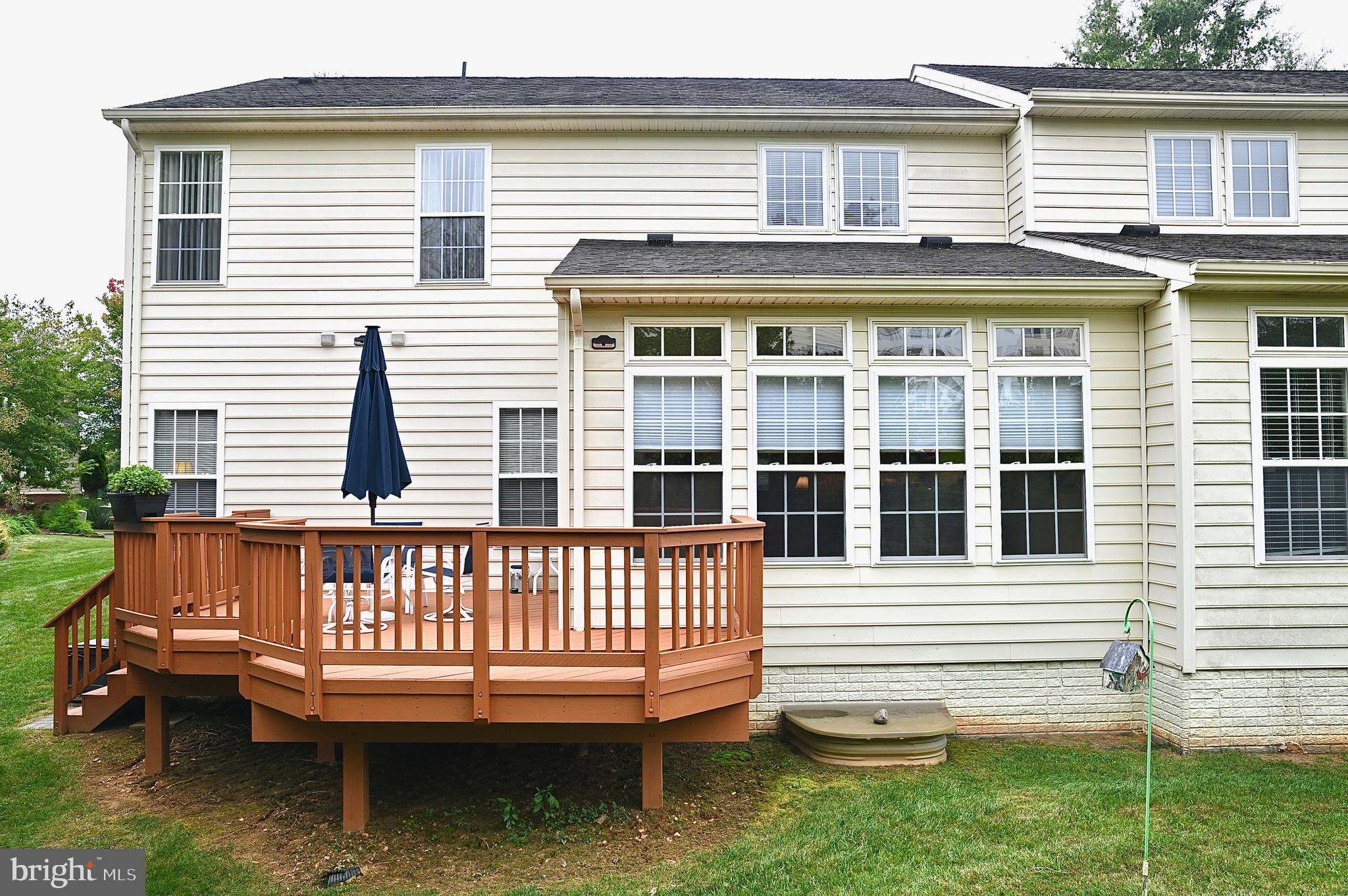 SUFFIELD MEADOWS - Residential