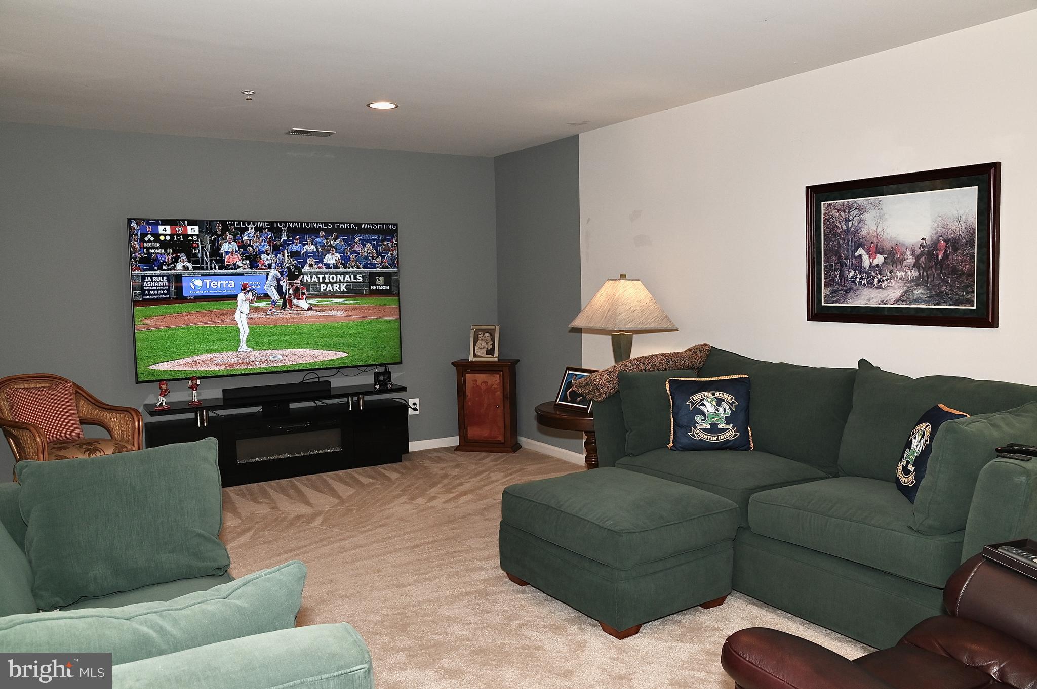 SUFFIELD MEADOWS - Residential