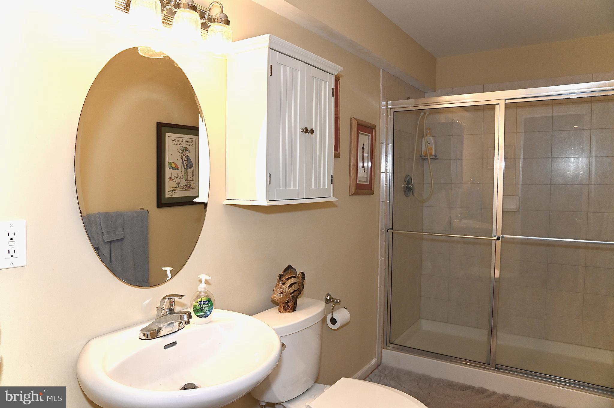 SUFFIELD MEADOWS - Residential