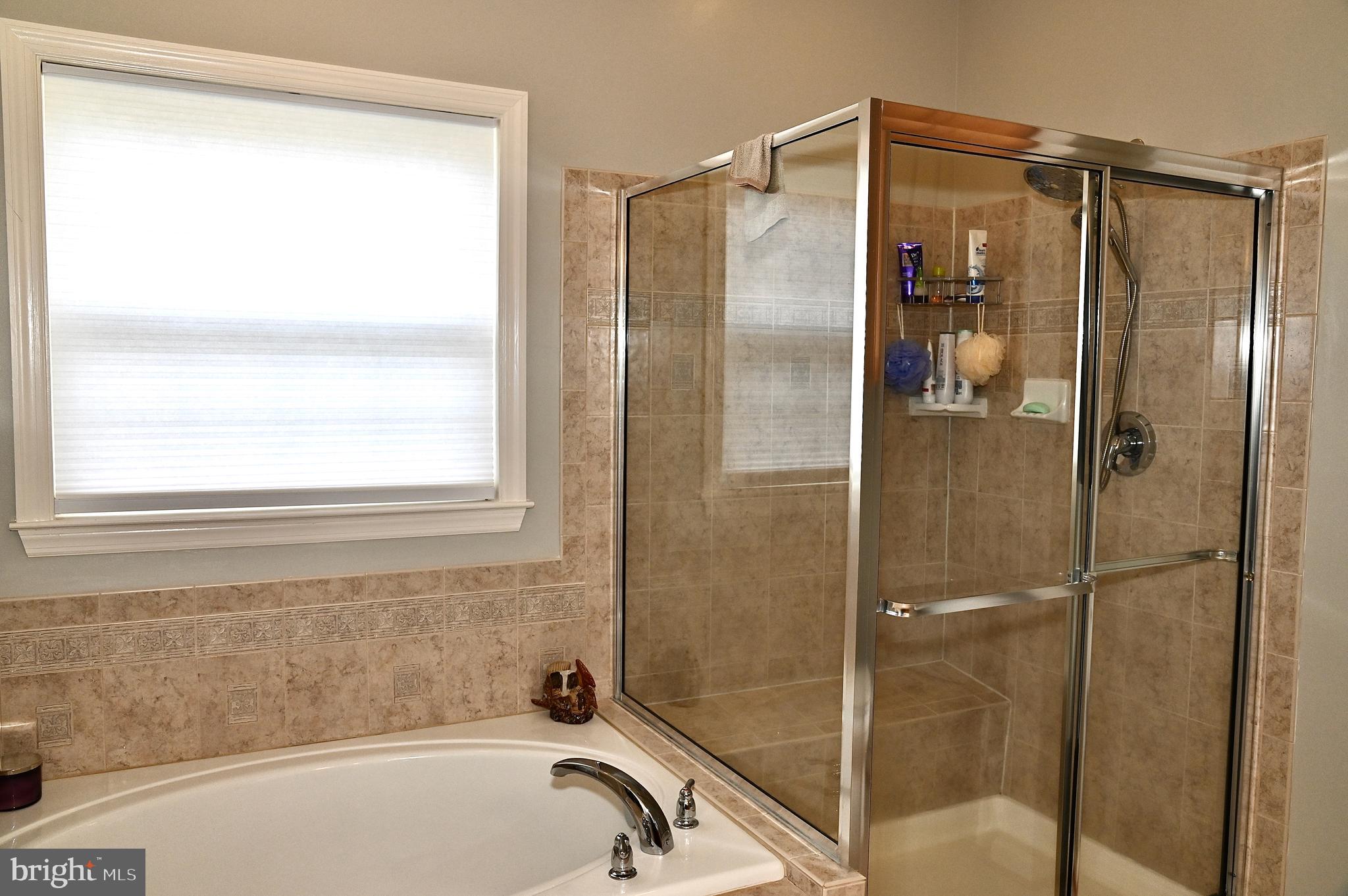 SUFFIELD MEADOWS - Residential