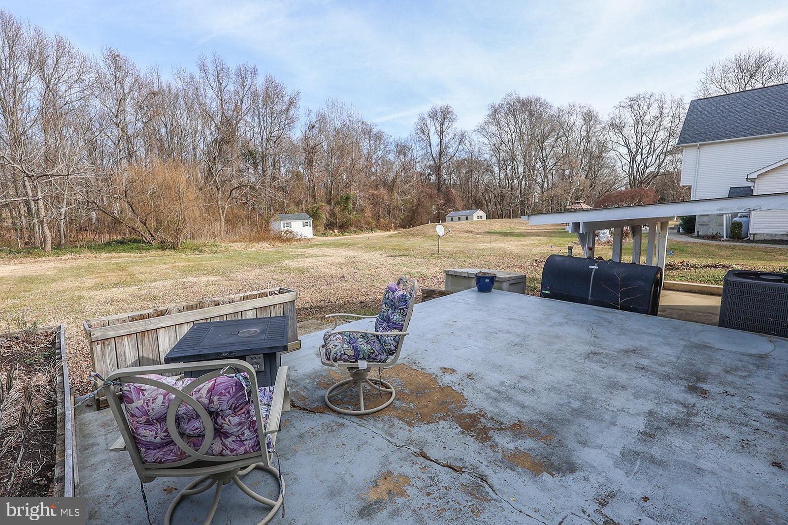 BRETON BAY ESTATES - Residential