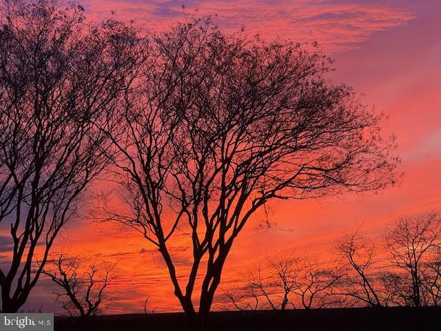 BRETON BAY ESTATES - Residential