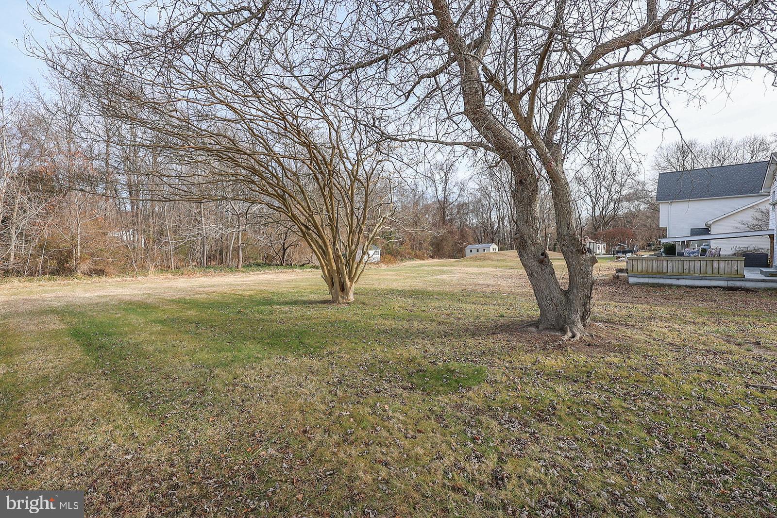 BRETON BAY ESTATES - Residential