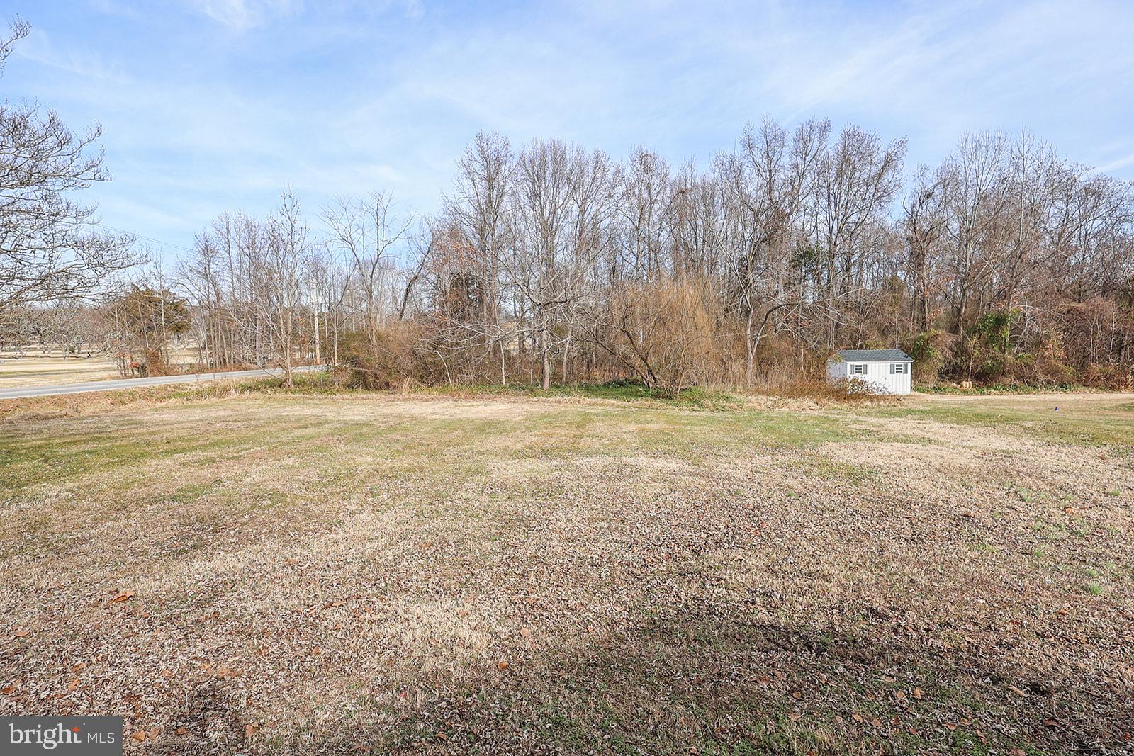 BRETON BAY ESTATES - Residential