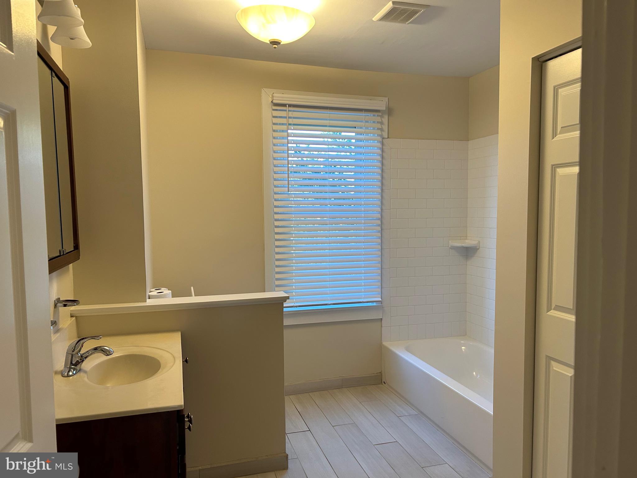 NARBERTH - Residential Lease