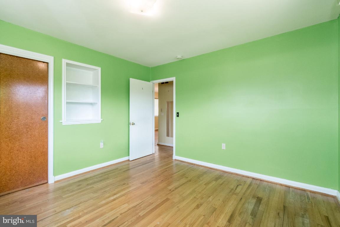 GARDENVILLE - Residential