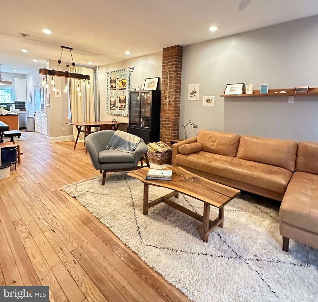 Photo of 622 Saint Joseph Street, LANCASTER, PA 17603 (MLS # PALA2068238)