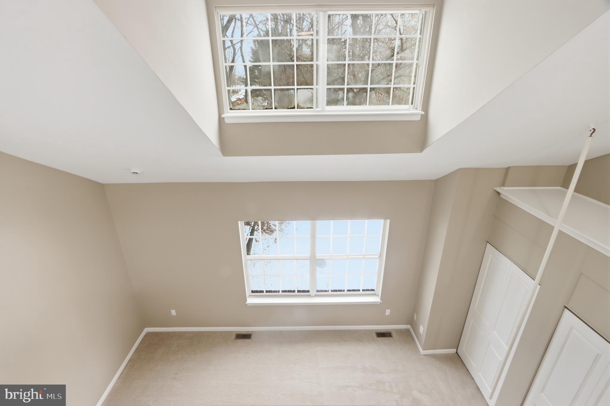 VALLEY CROSSING - Residential