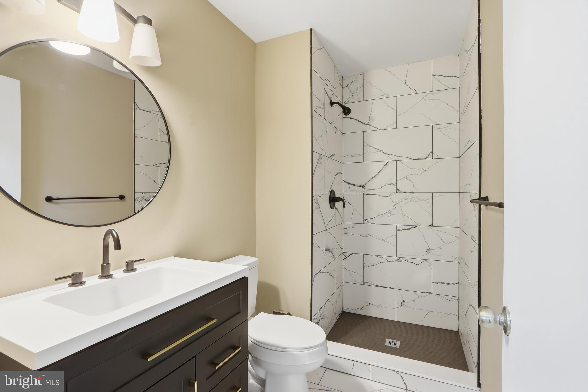 VALLEY CROSSING - Residential