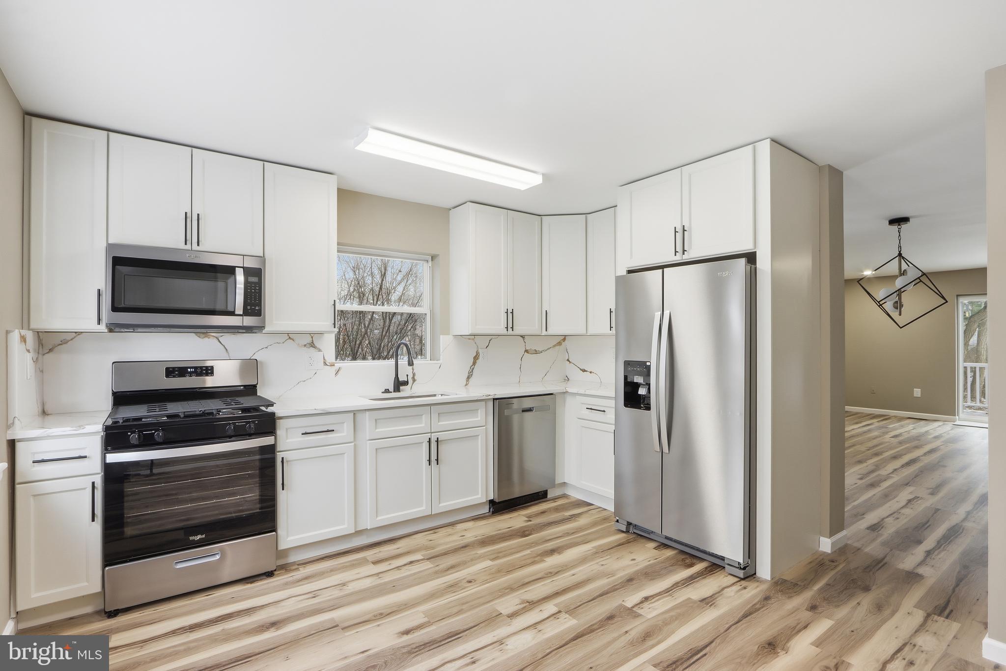 VALLEY CROSSING - Residential