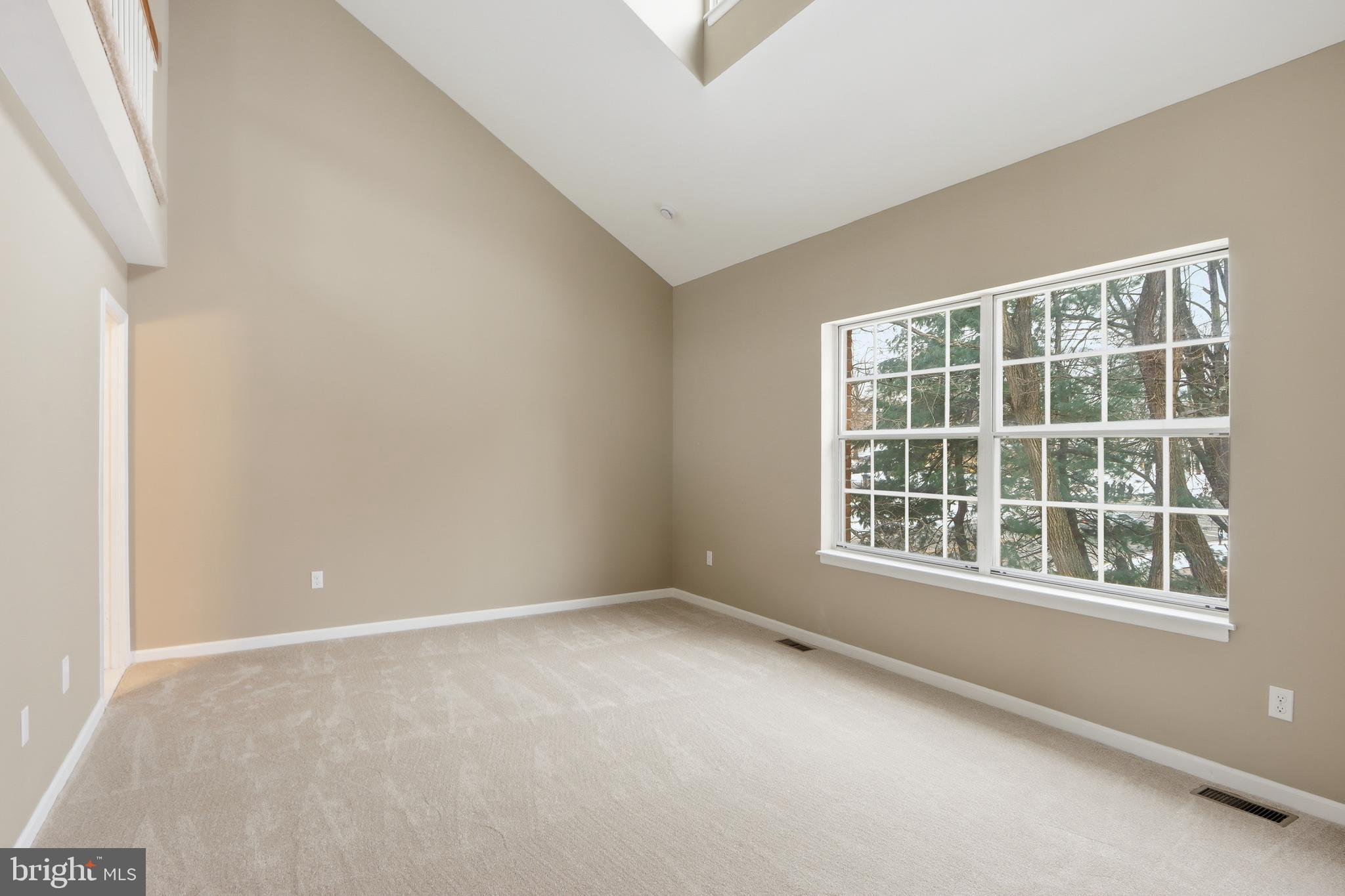 VALLEY CROSSING - Residential