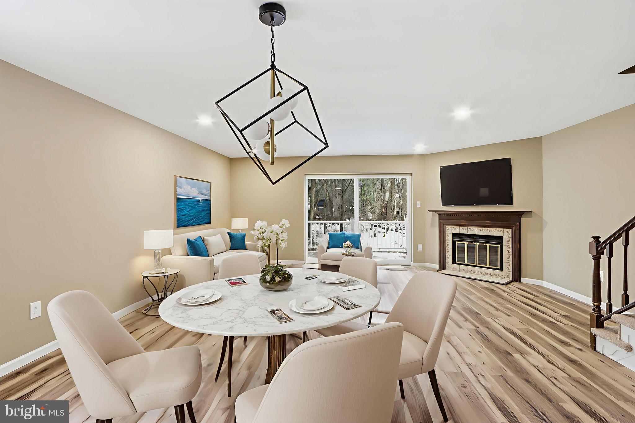 VALLEY CROSSING - Residential