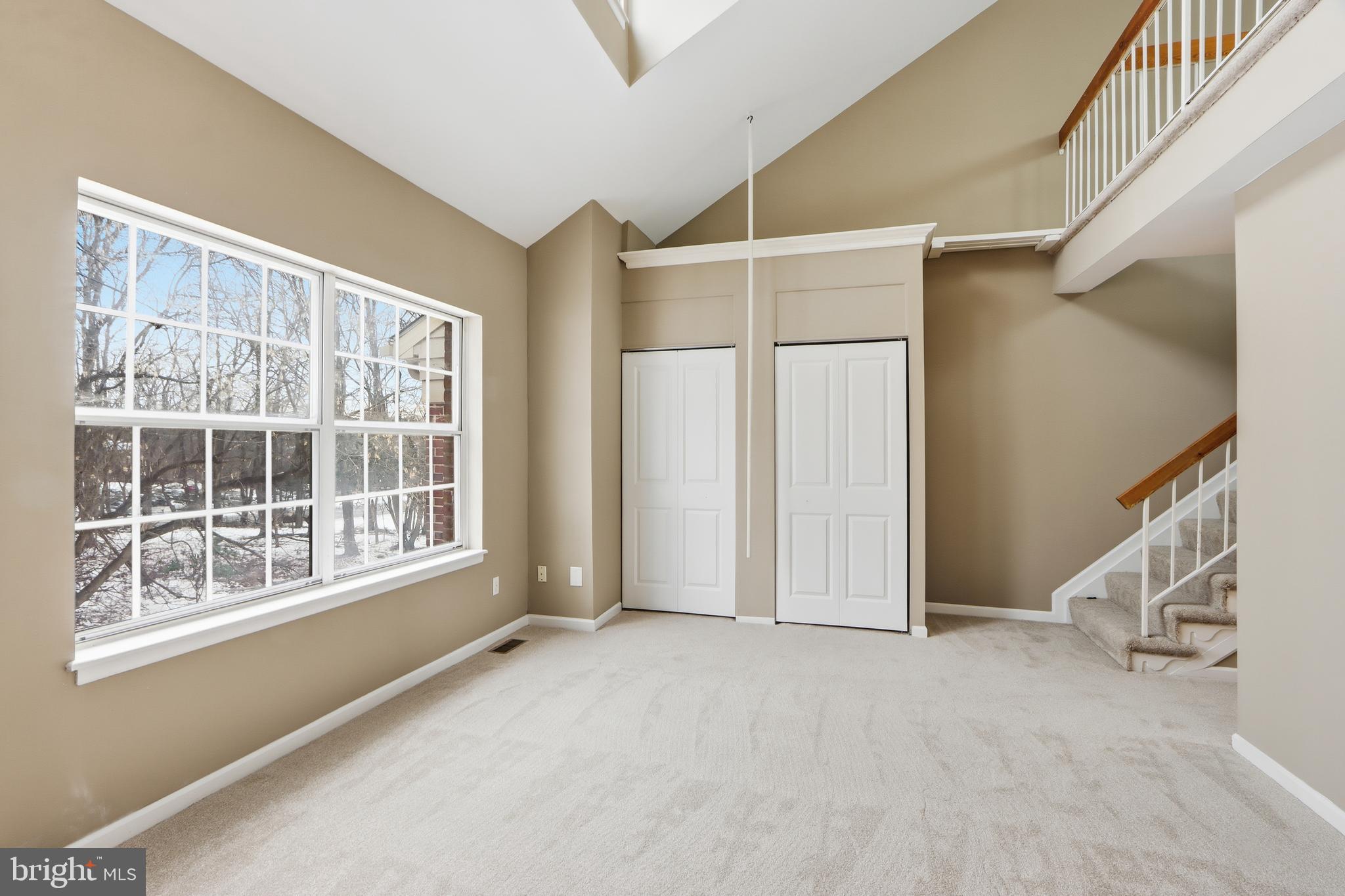 VALLEY CROSSING - Residential