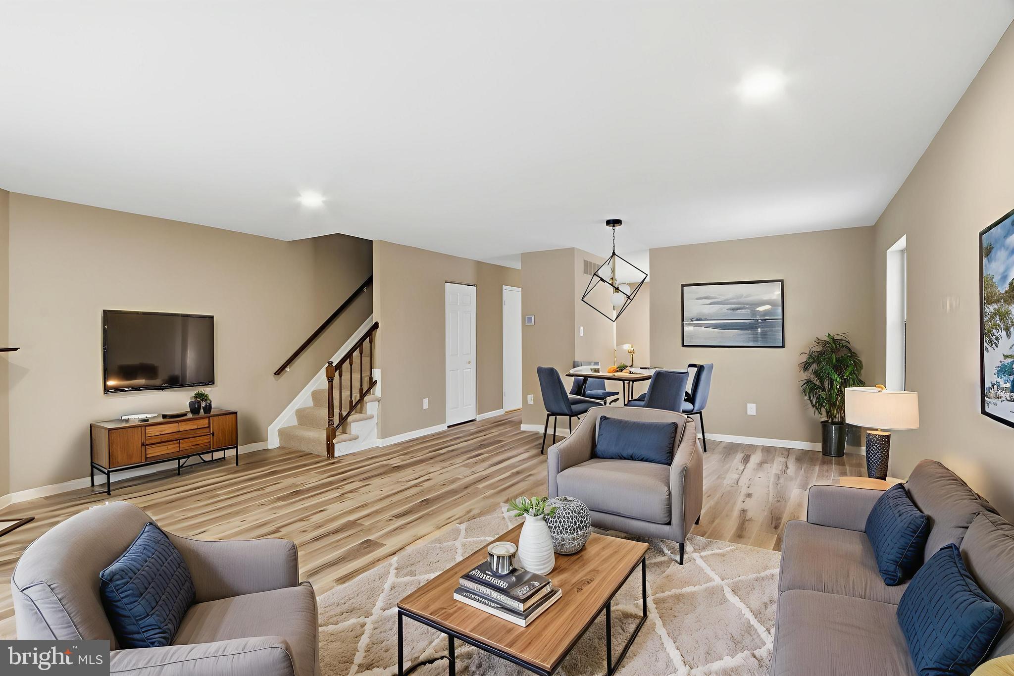 VALLEY CROSSING - Residential