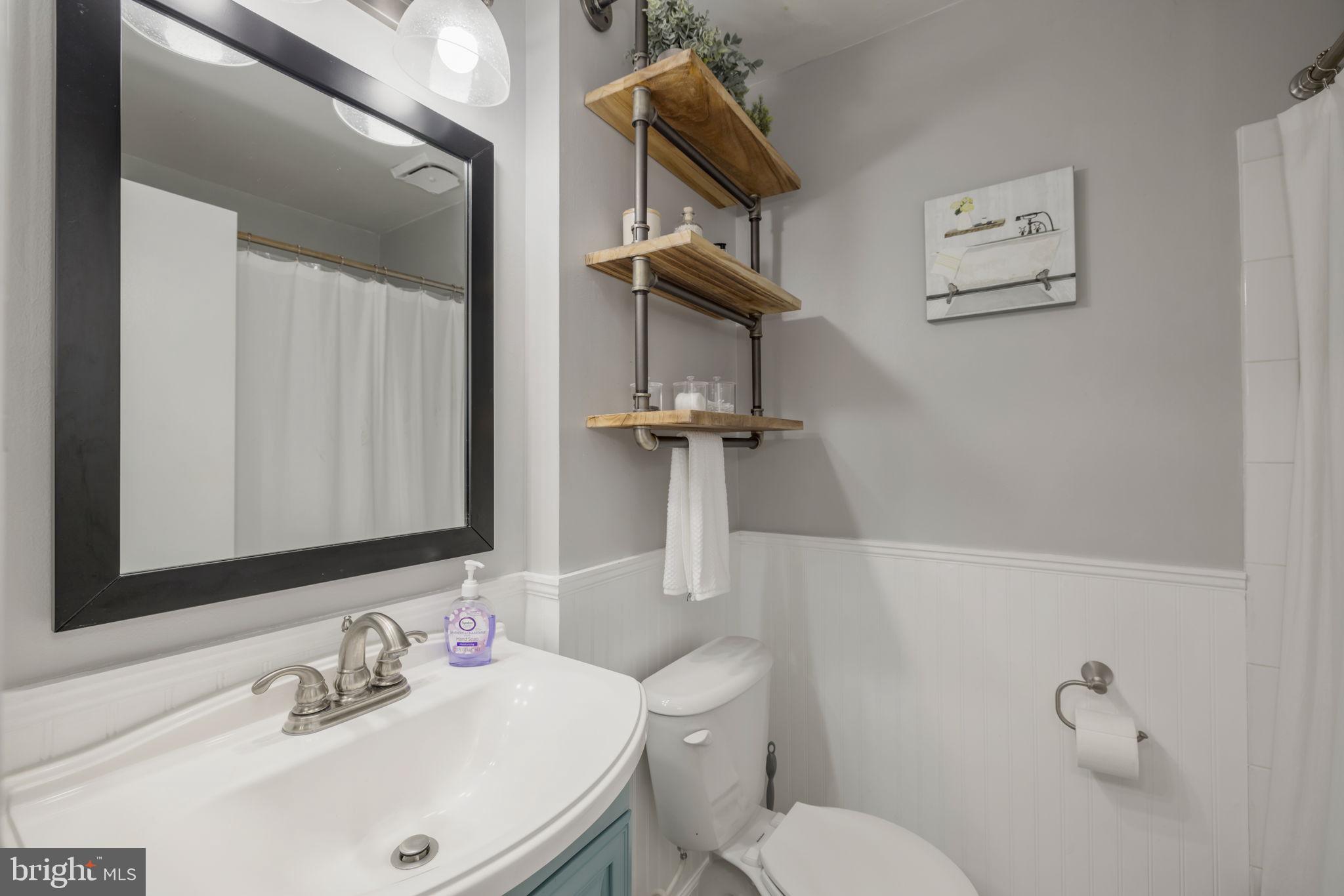 FAIRLINGTON MEADOWS - Residential