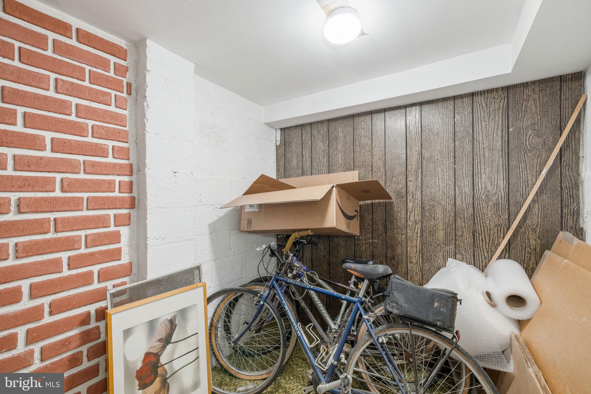 FAIRLINGTON MEADOWS - Residential