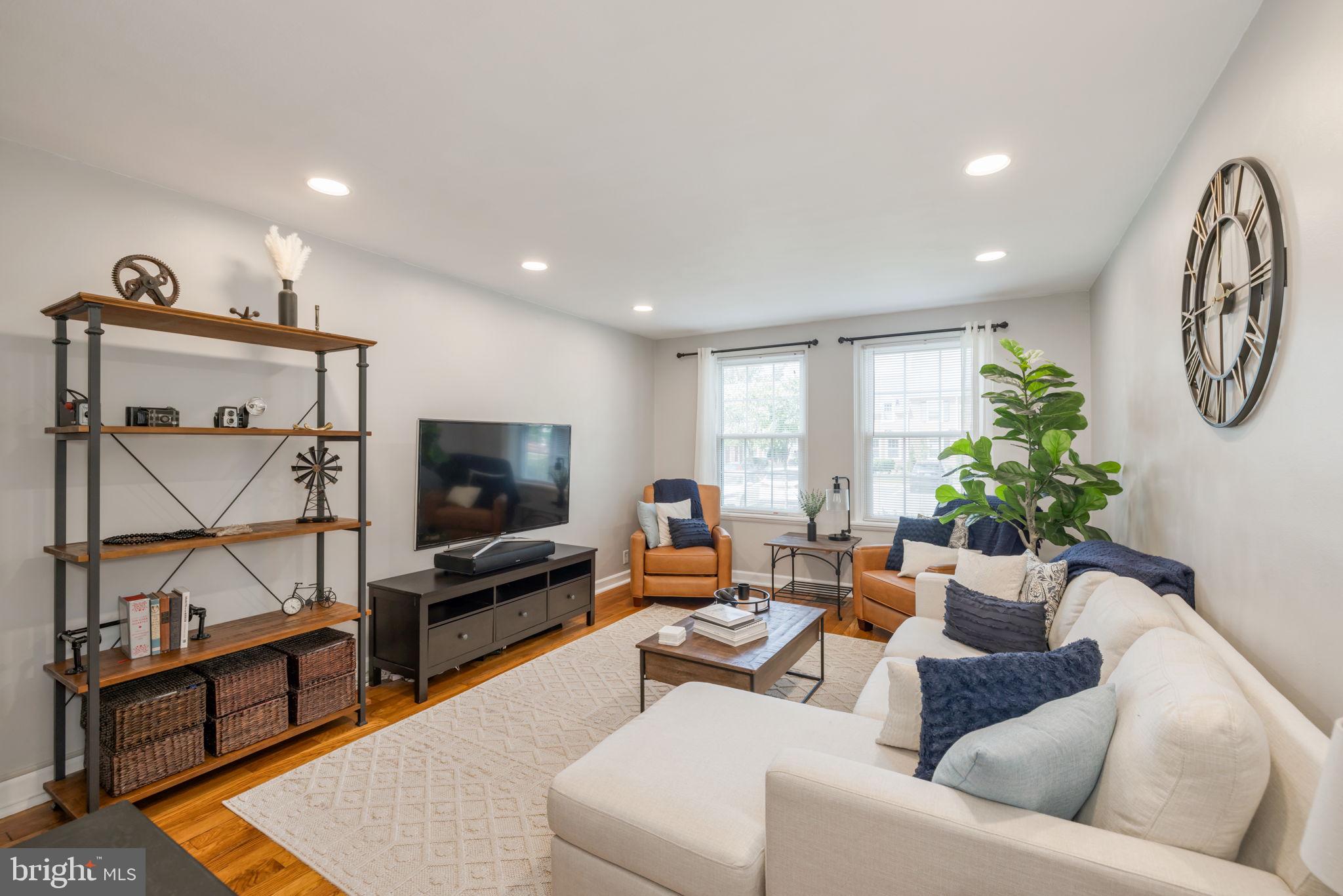 FAIRLINGTON MEADOWS - Residential