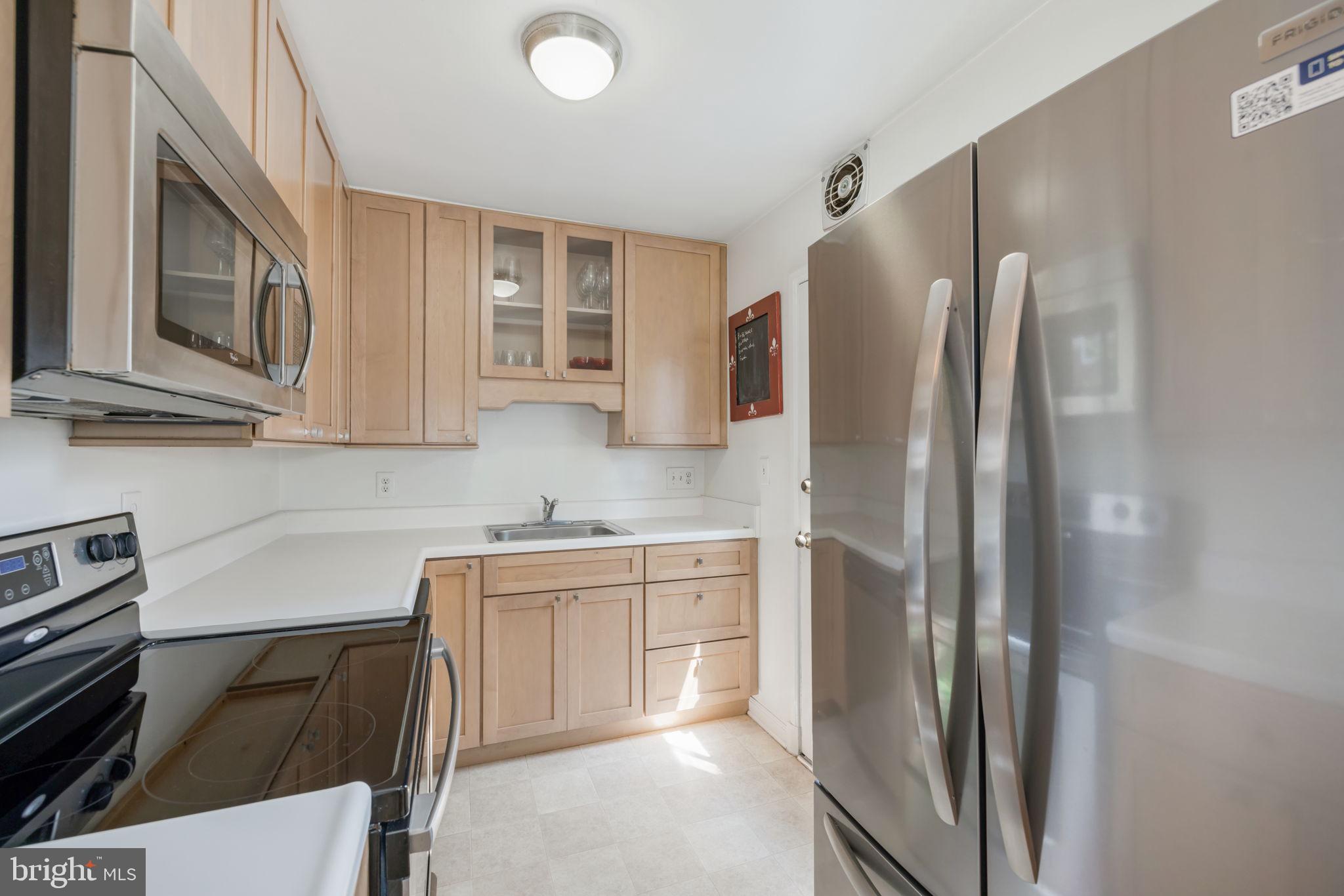 FAIRLINGTON MEADOWS - Residential